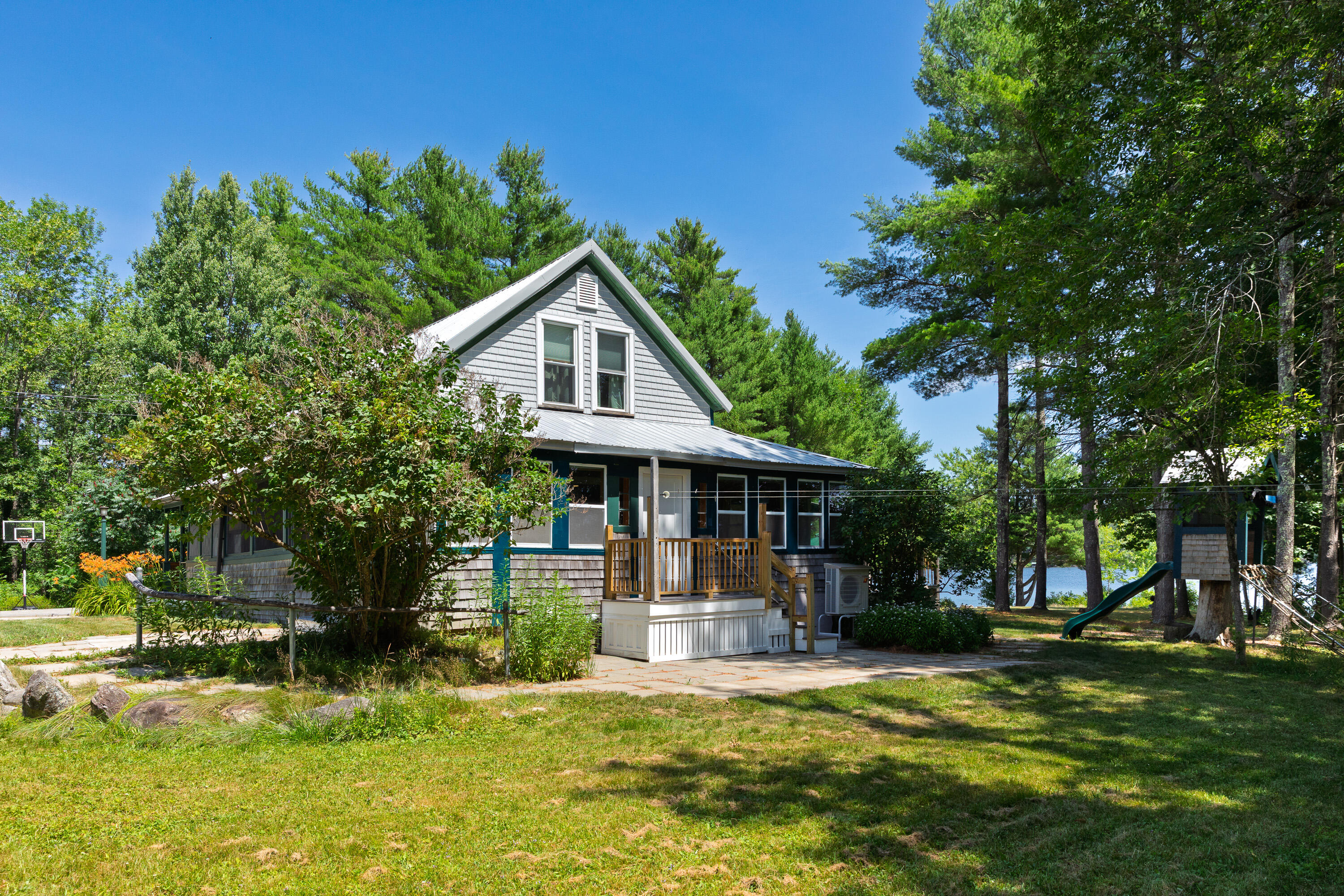 33 Sunshine Farm Road
