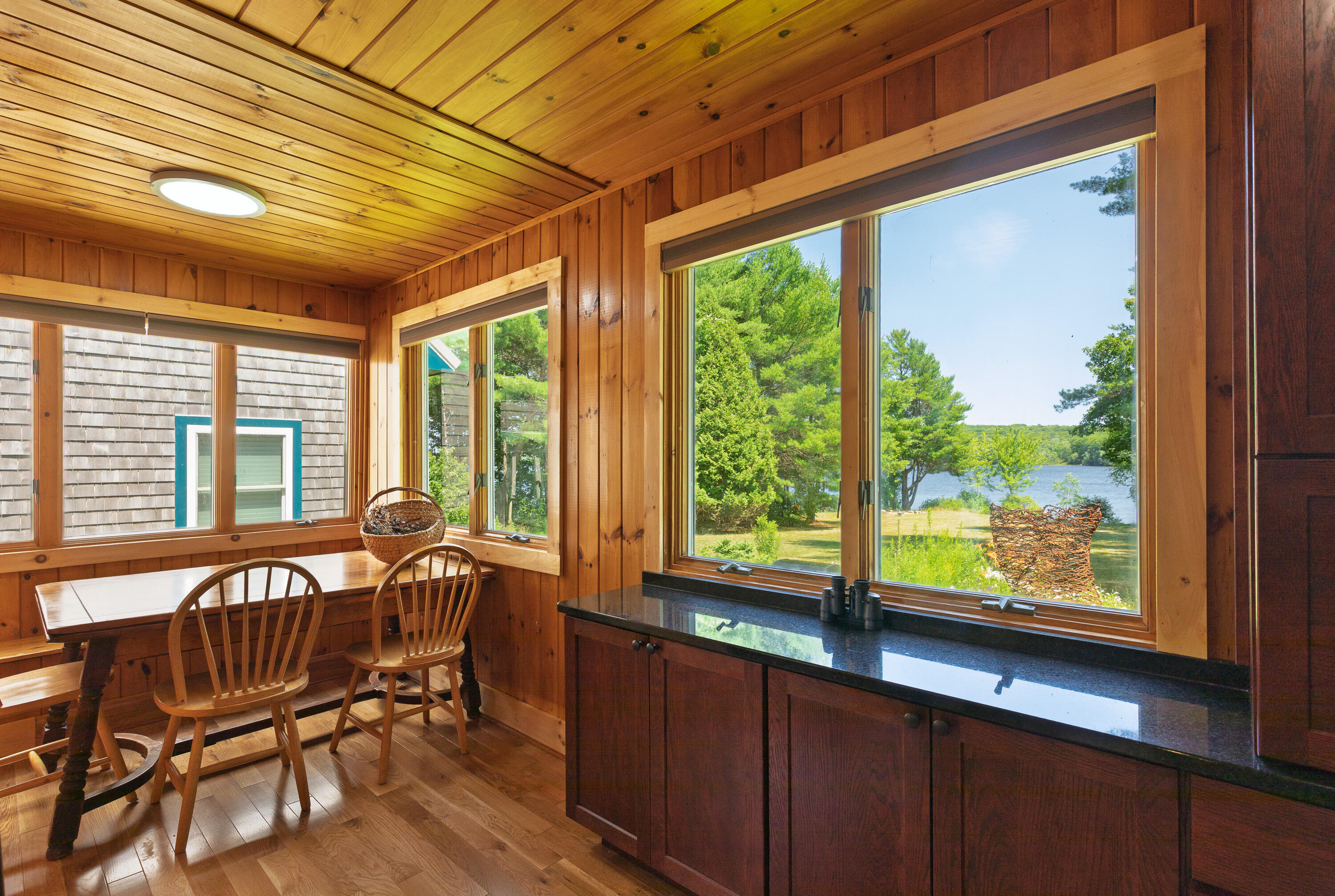 33 Sunshine Farm Road