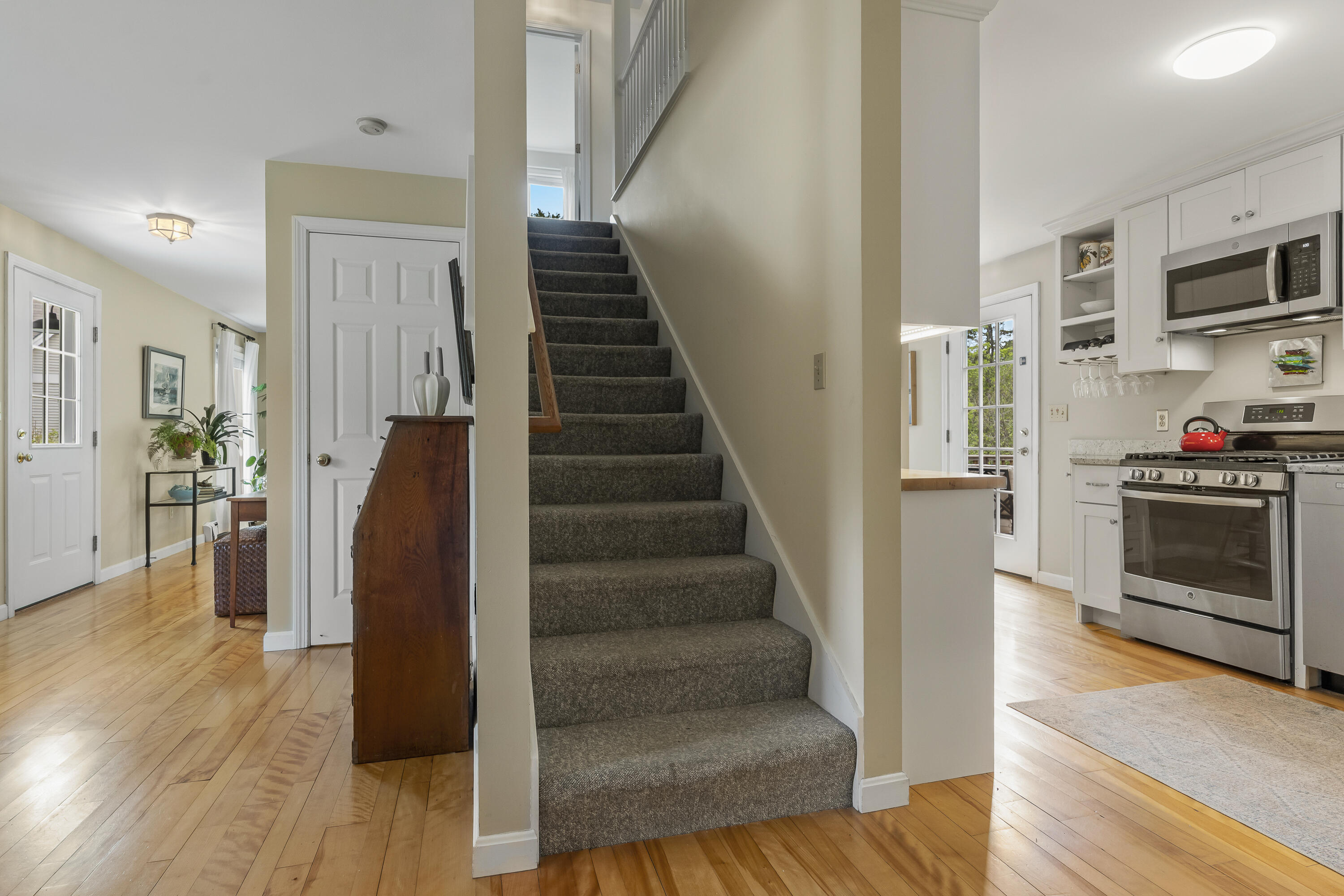 29 Plimoth Way