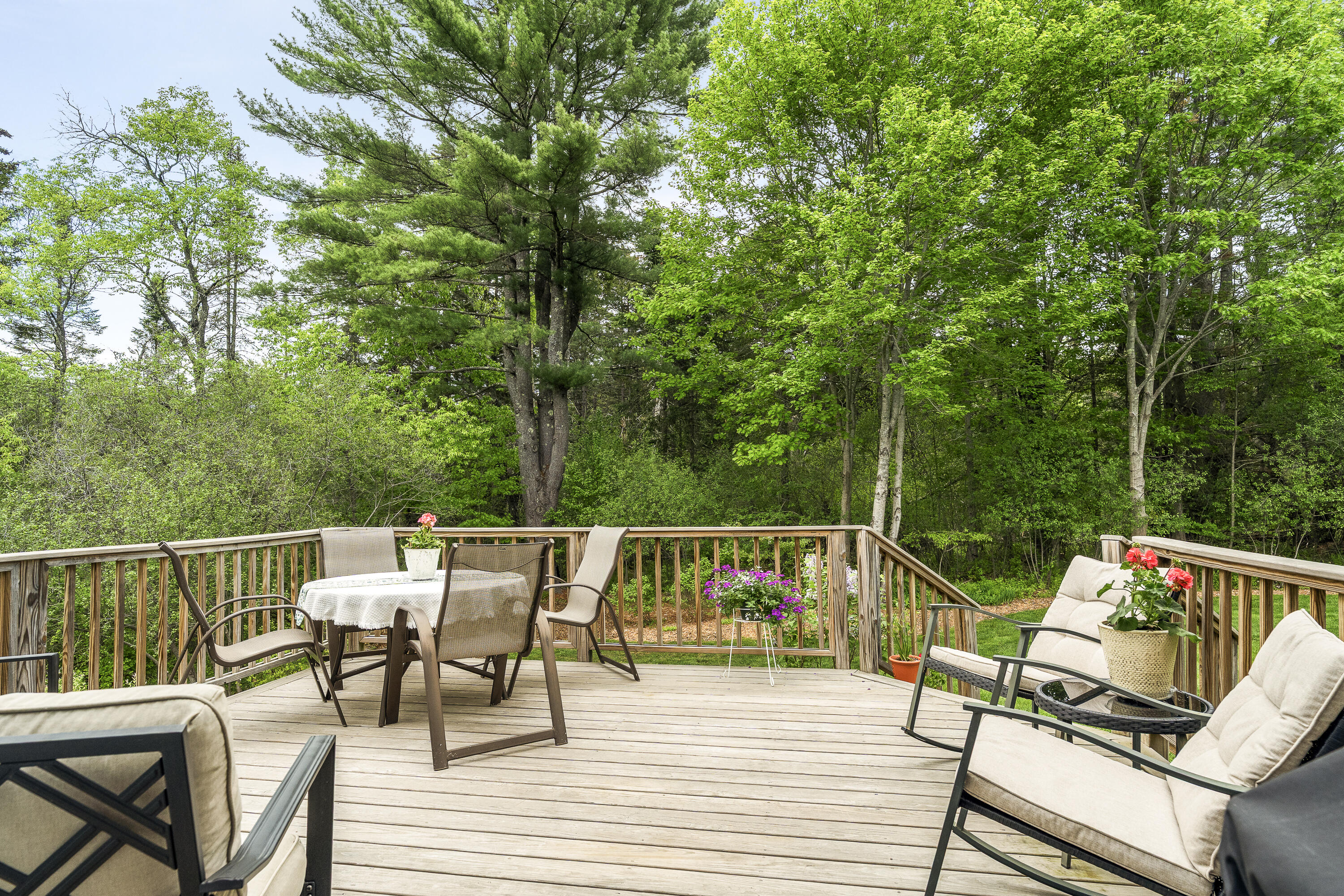 29 Plimoth Way