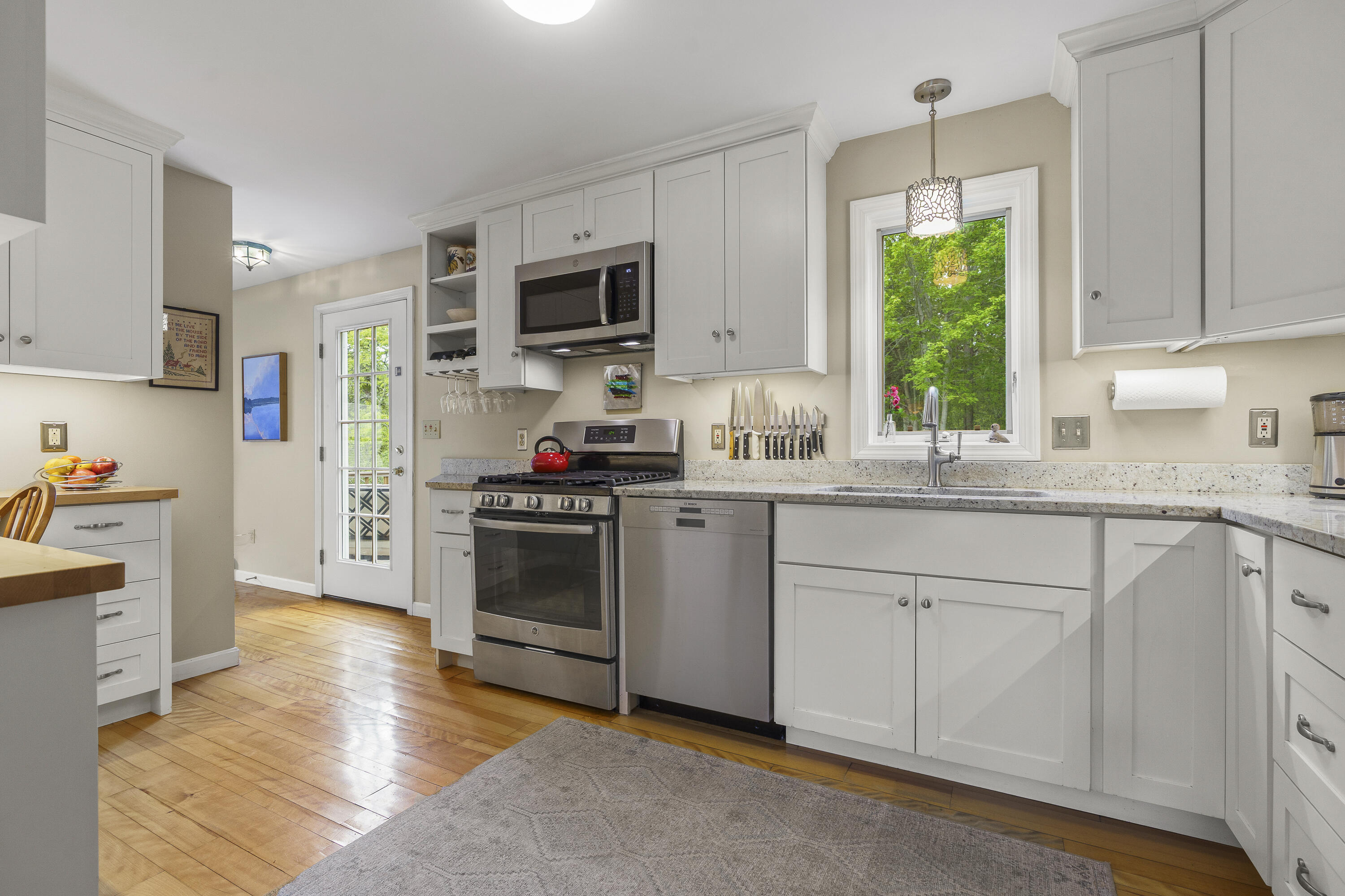 29 Plimoth Way