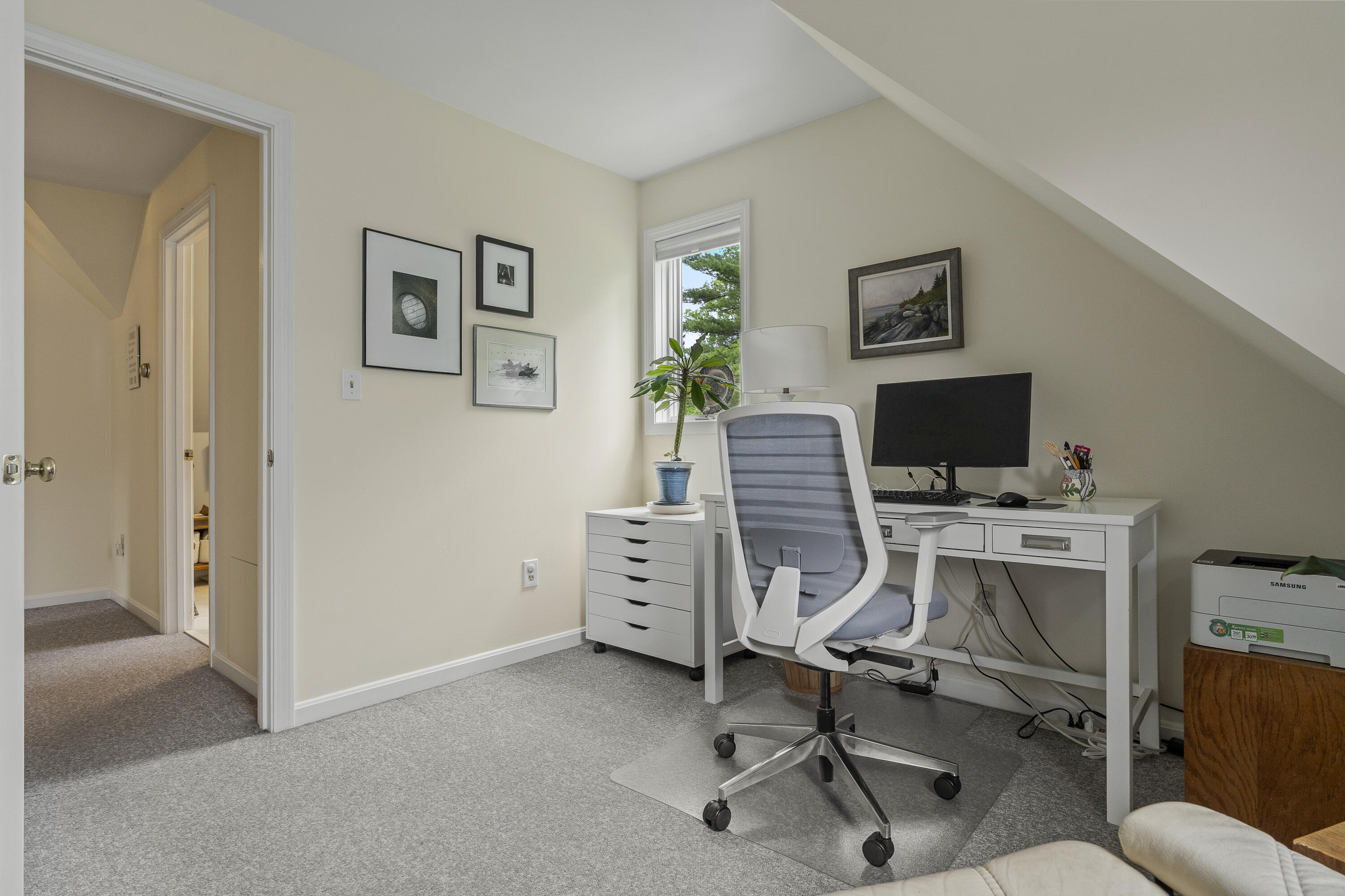 29 Plimoth Way