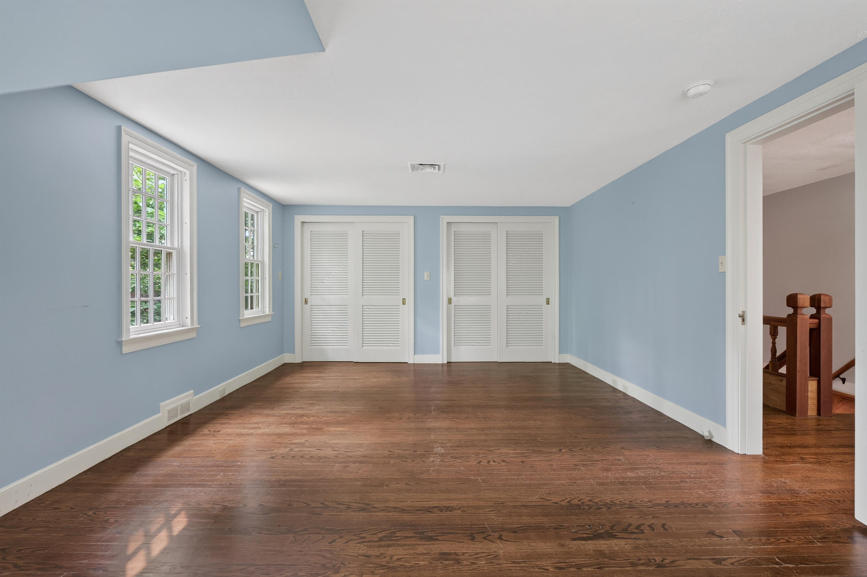 1062 Shore Road