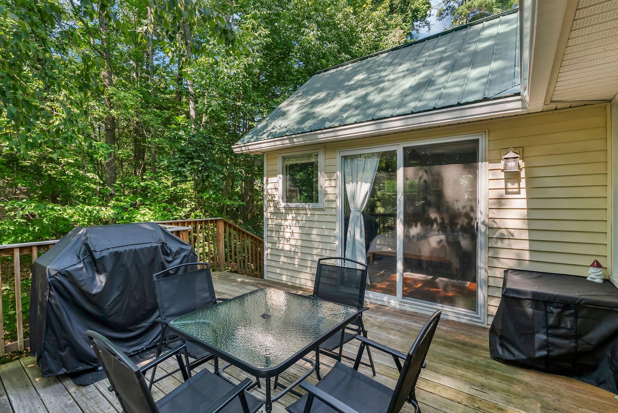 93 Rockaway Road