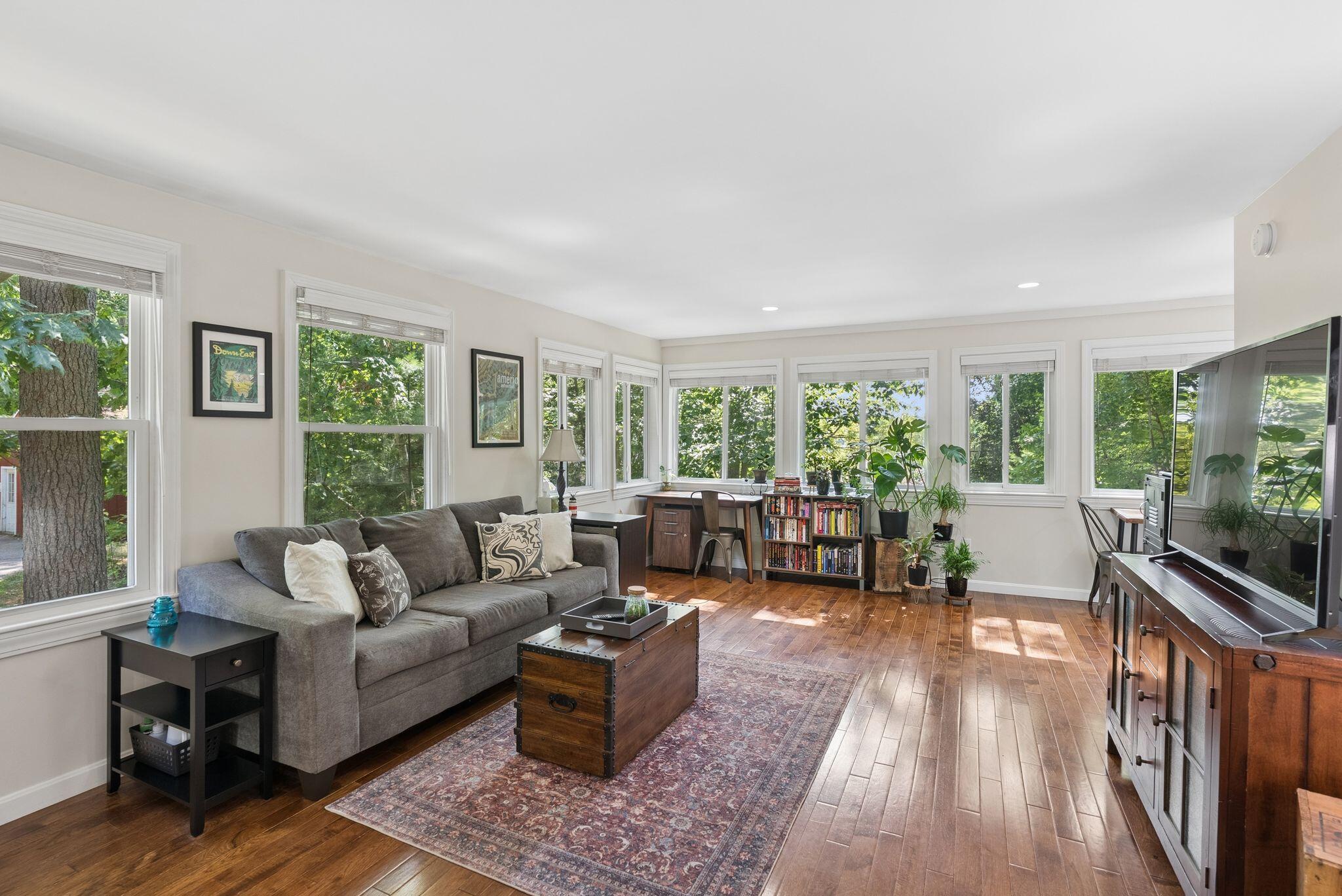 93 Rockaway Road