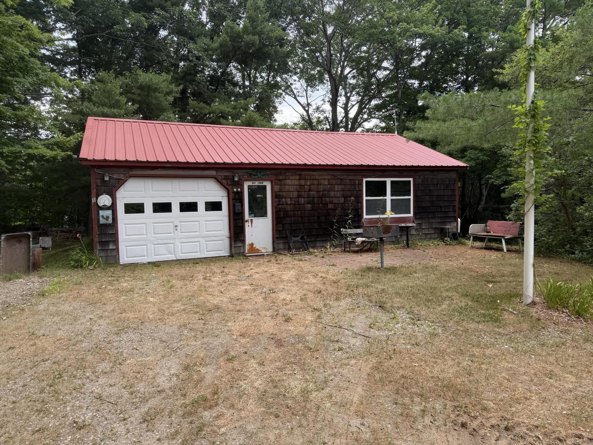 371 E Neck Road
