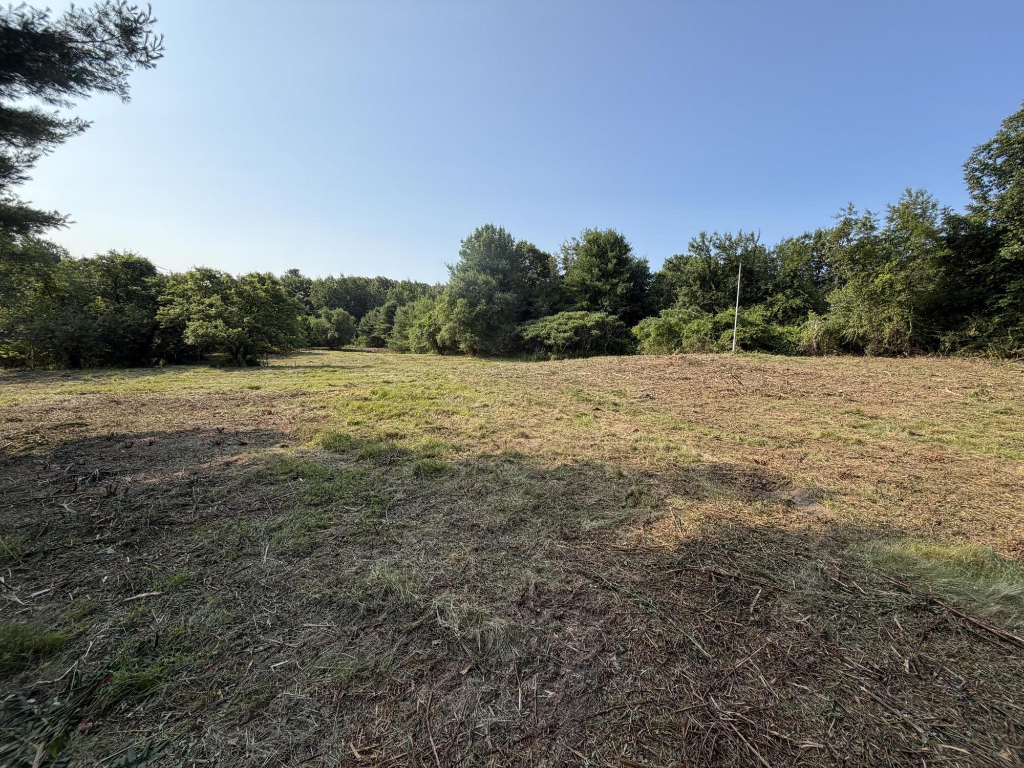 371 E Neck Road