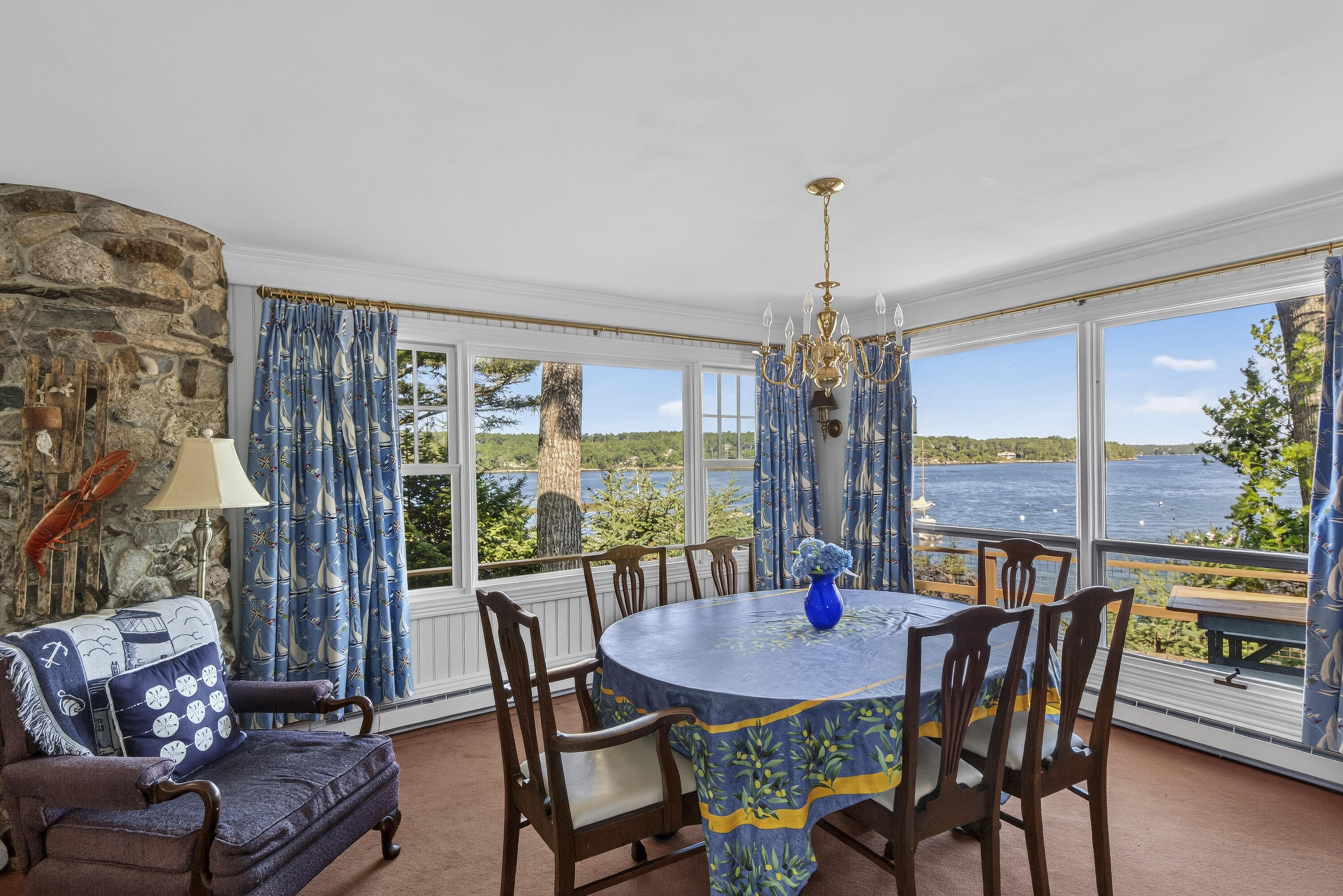 51 Roderick Road