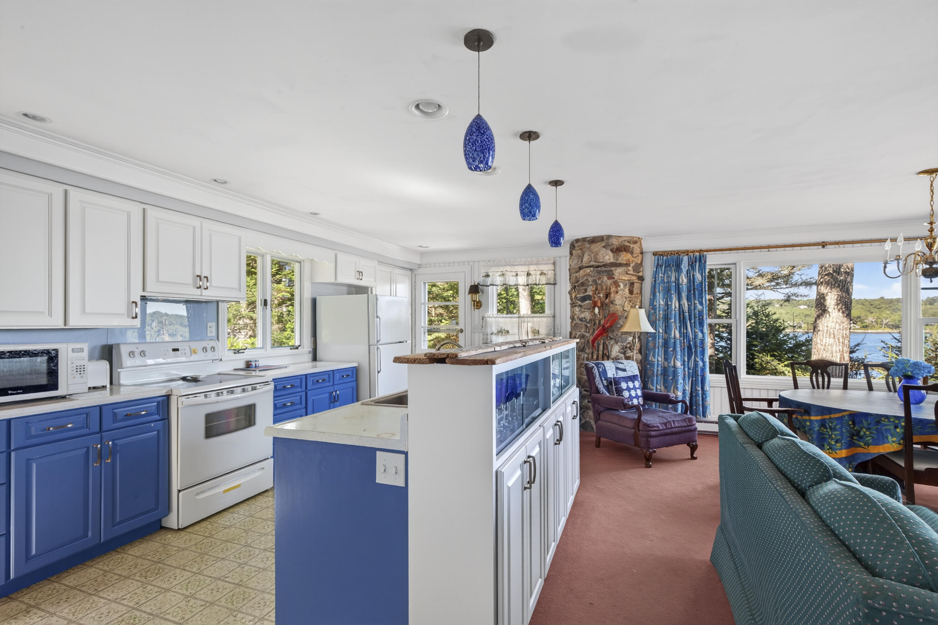 51 Roderick Road