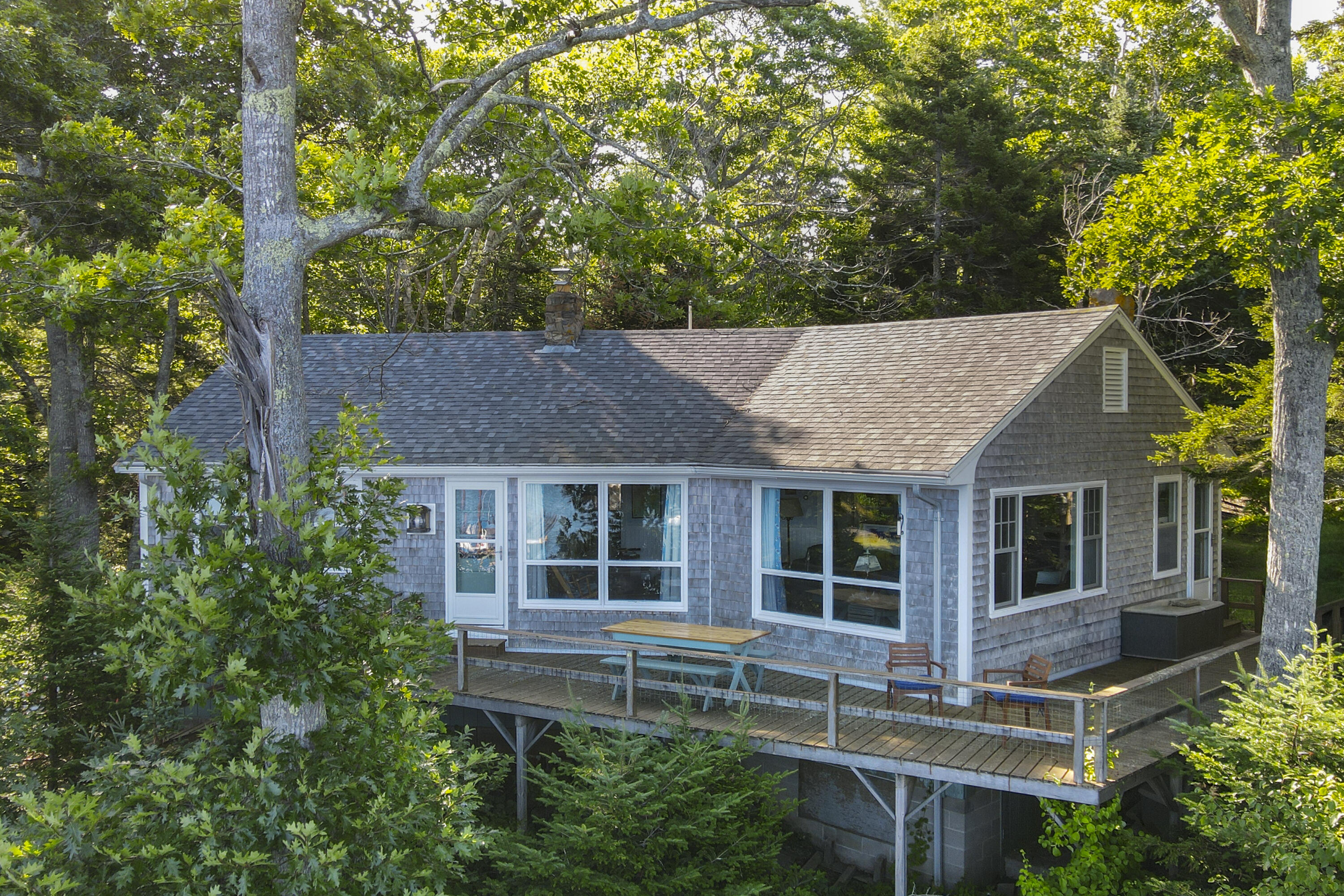 51 Roderick Road