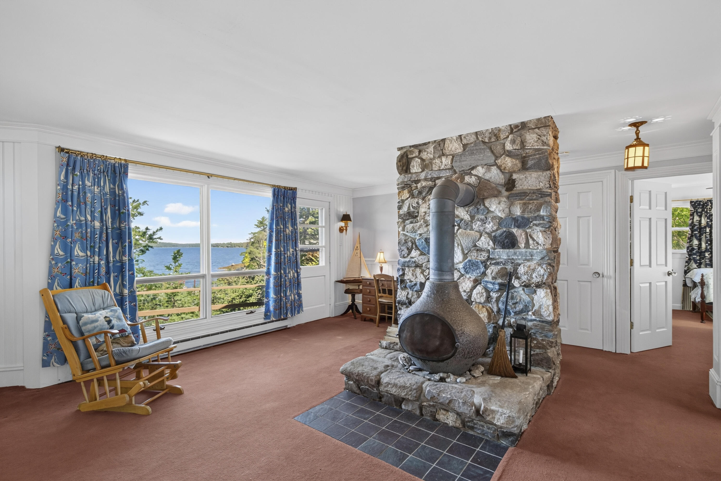 51 Roderick Road