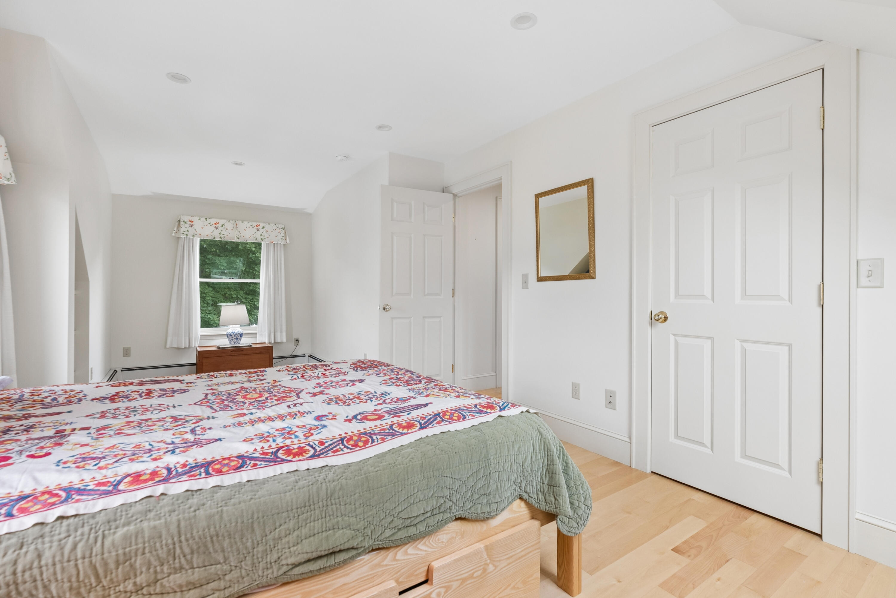 6 Jordan Avenue