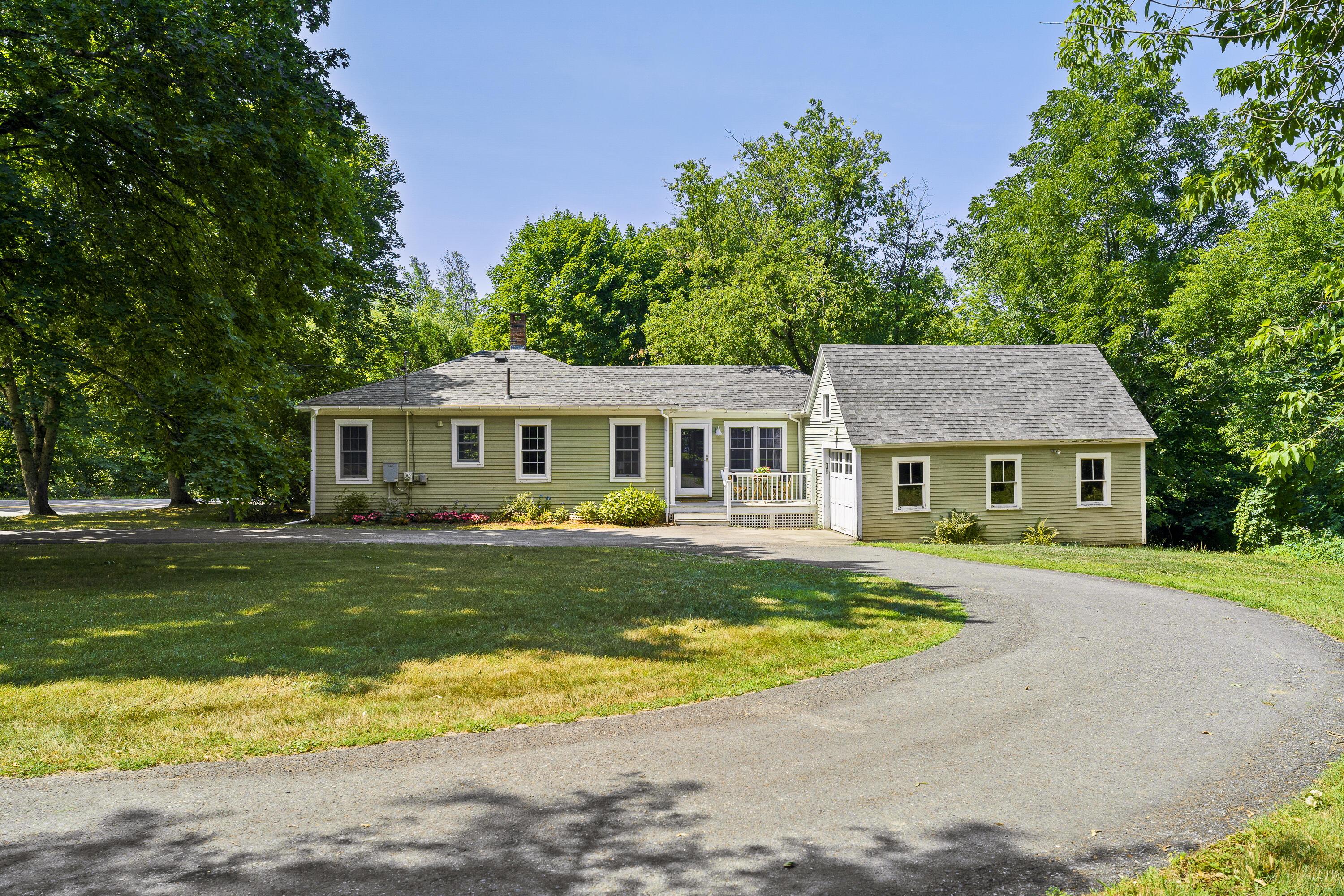 205 Center Street