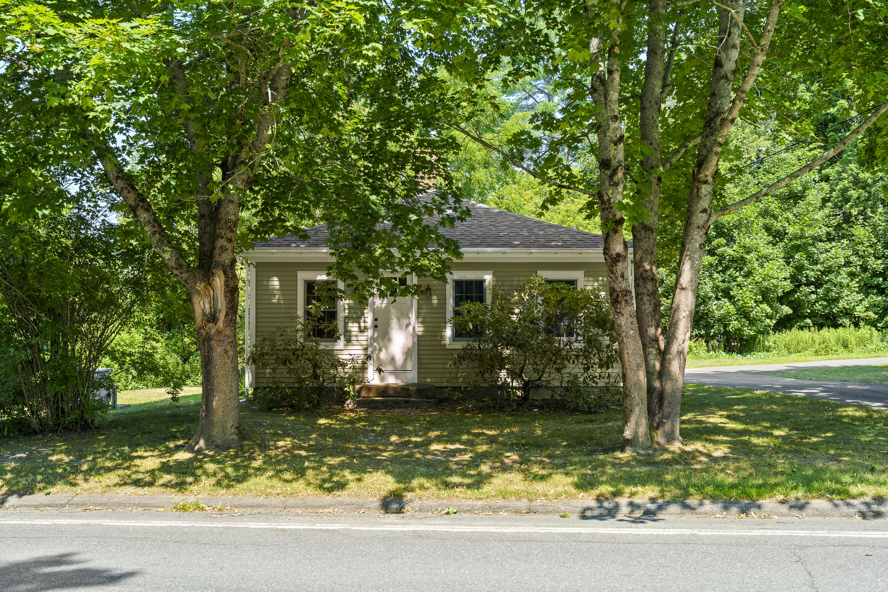 205 Center Street
