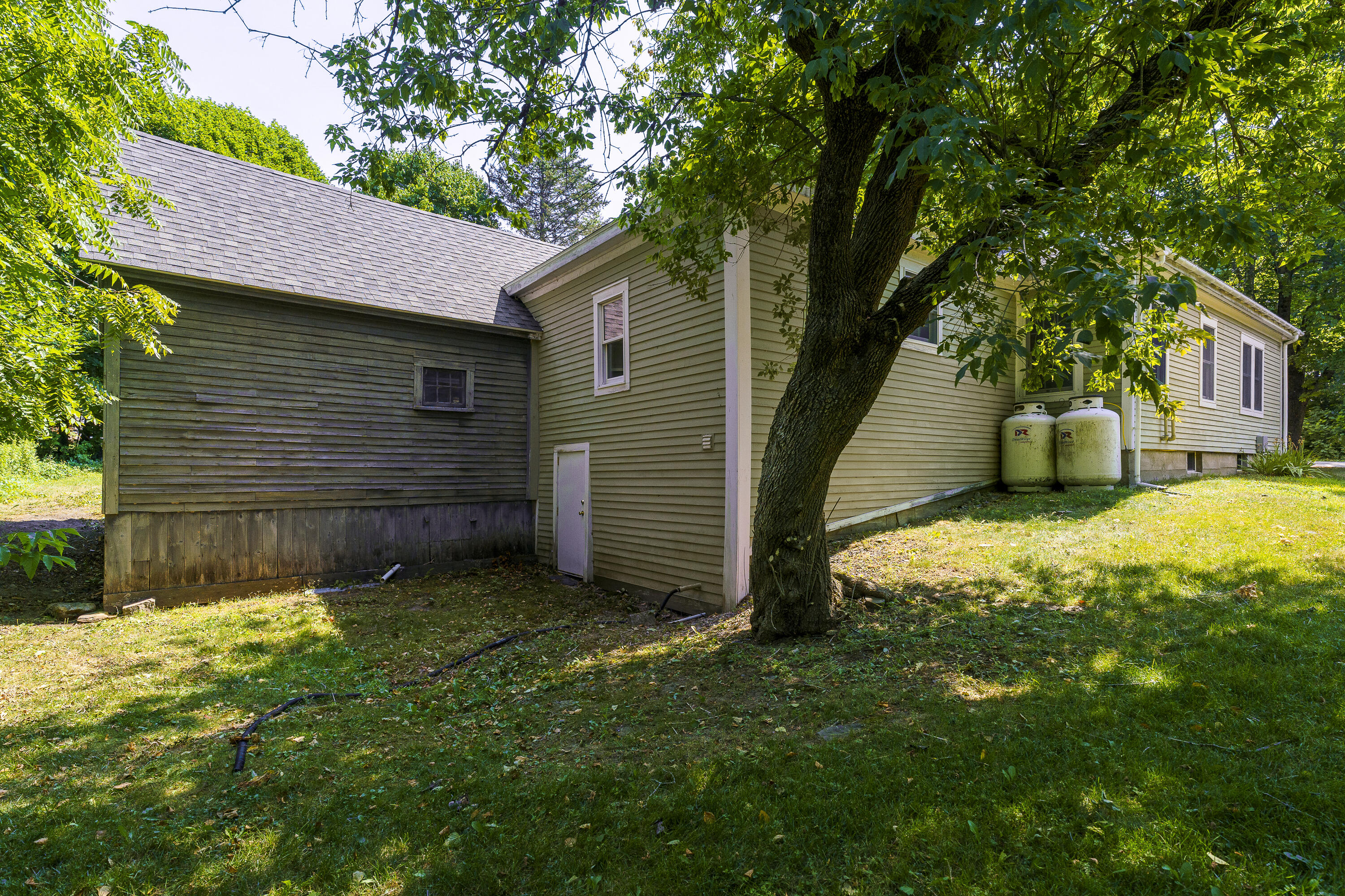 205 Center Street