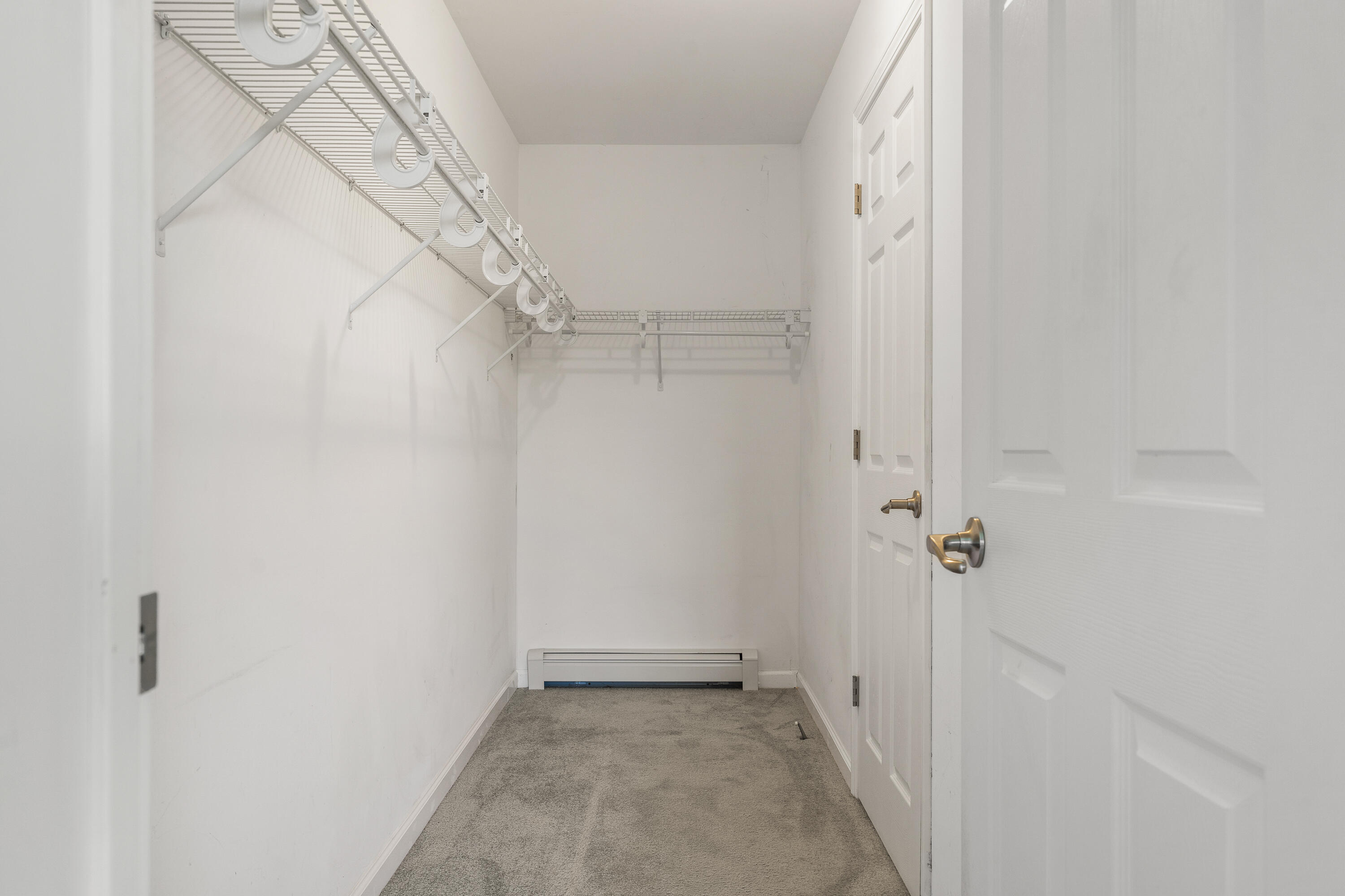484 Woodside Road
