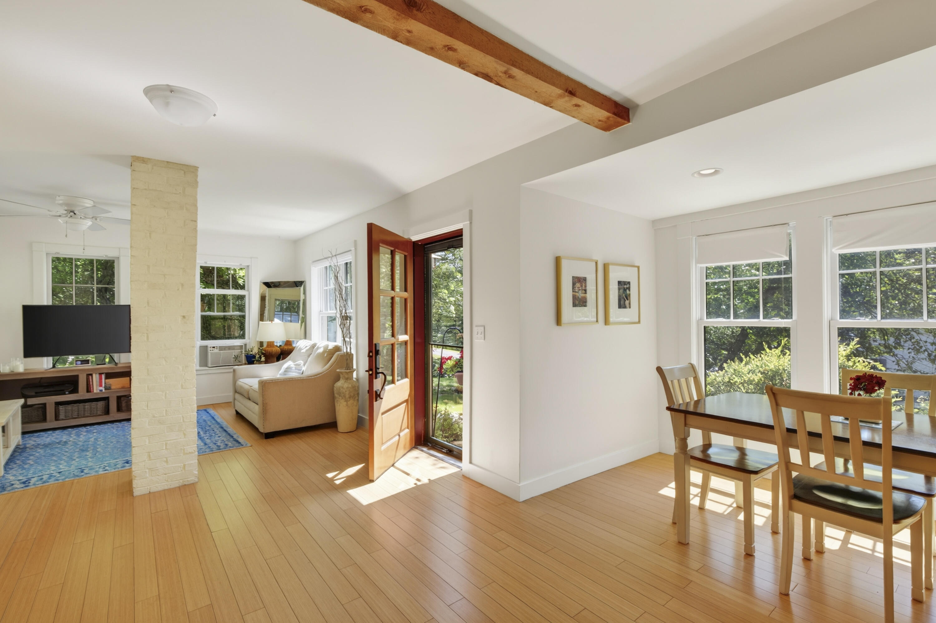 6 Bisbee Street