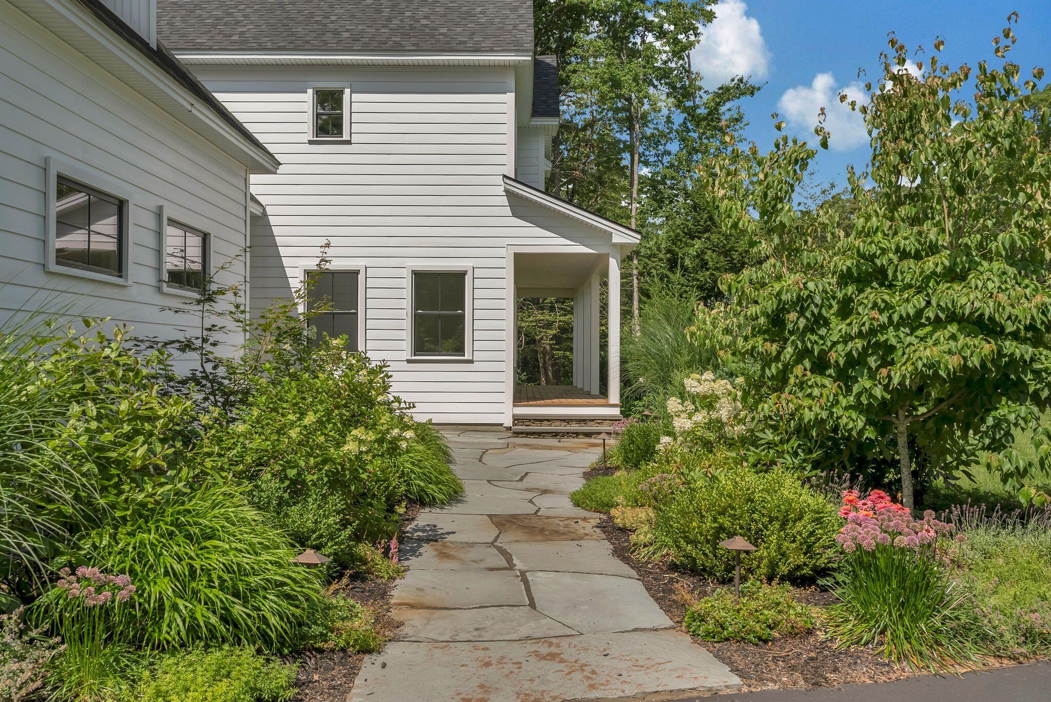46 Cortland Court