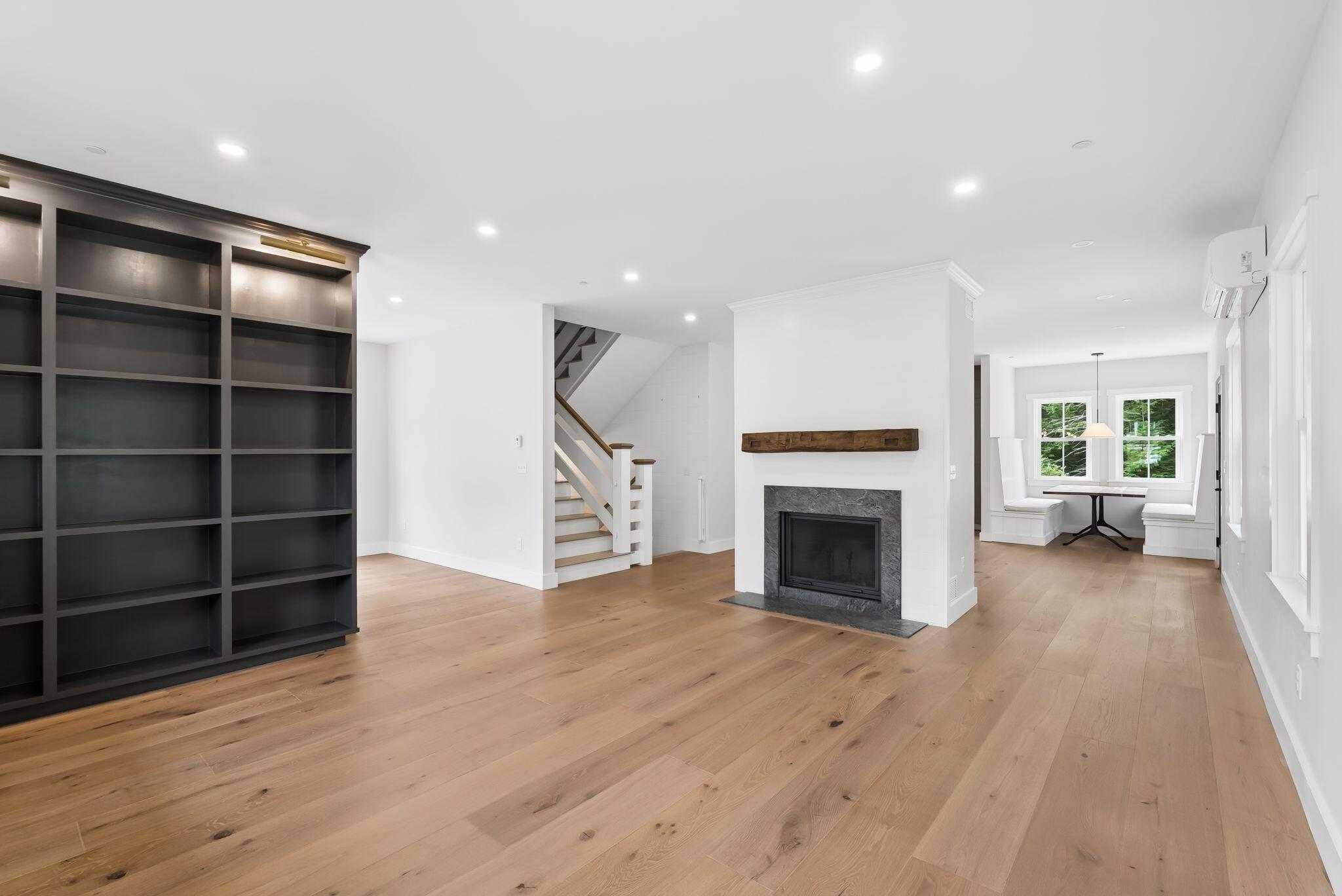 46 Cortland Court