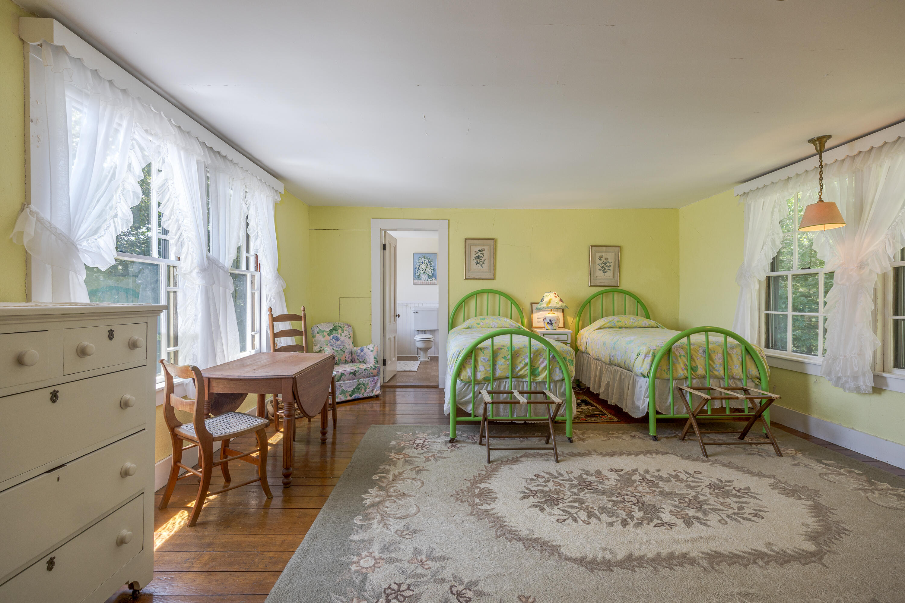 45 Harborside Road