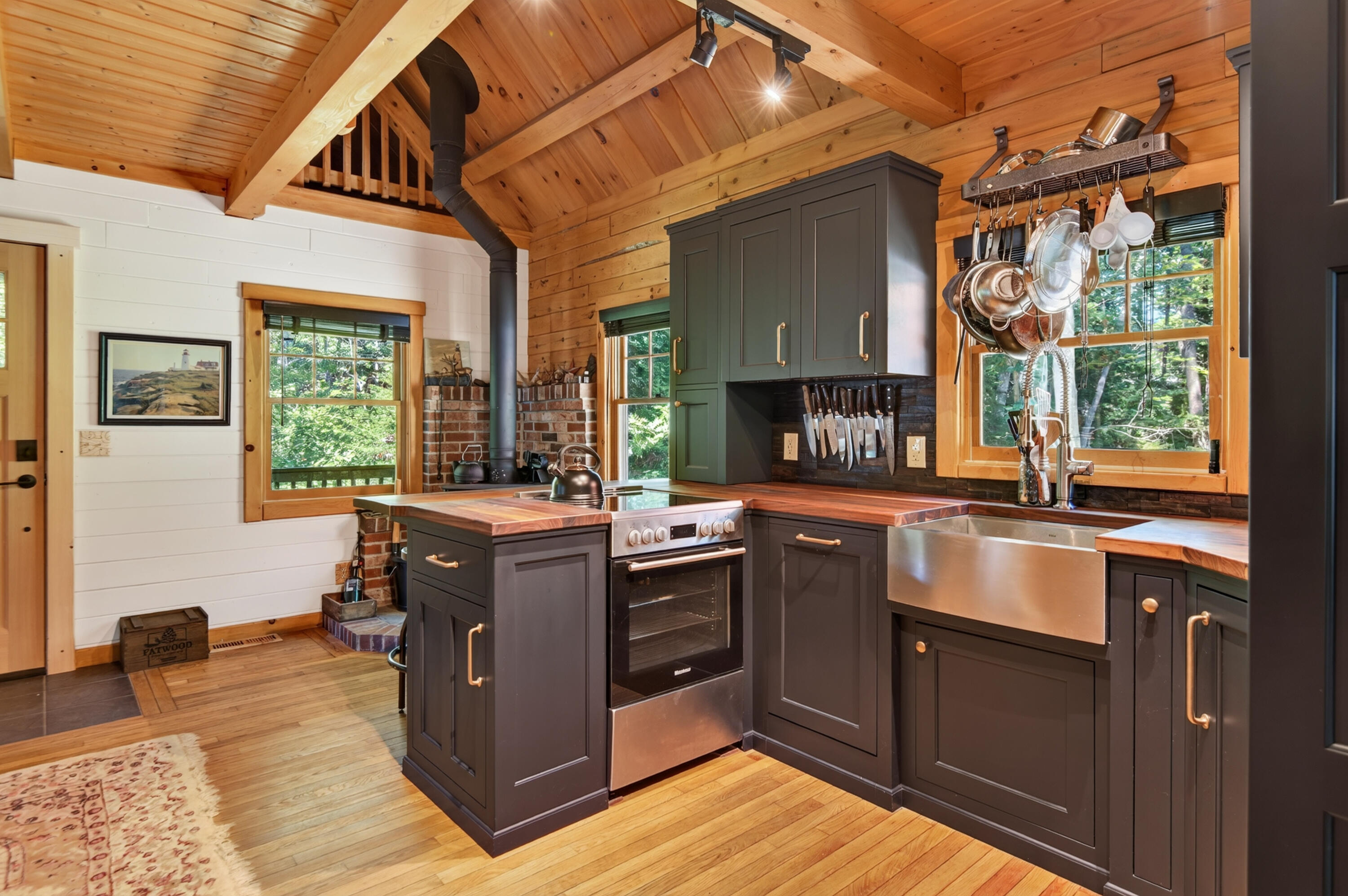 148 Small Point Road