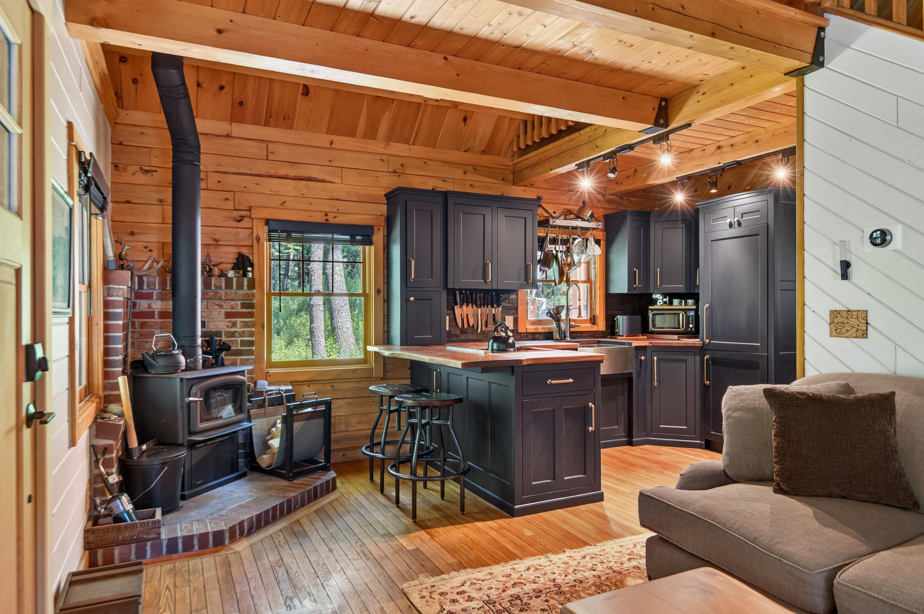 148 Small Point Road