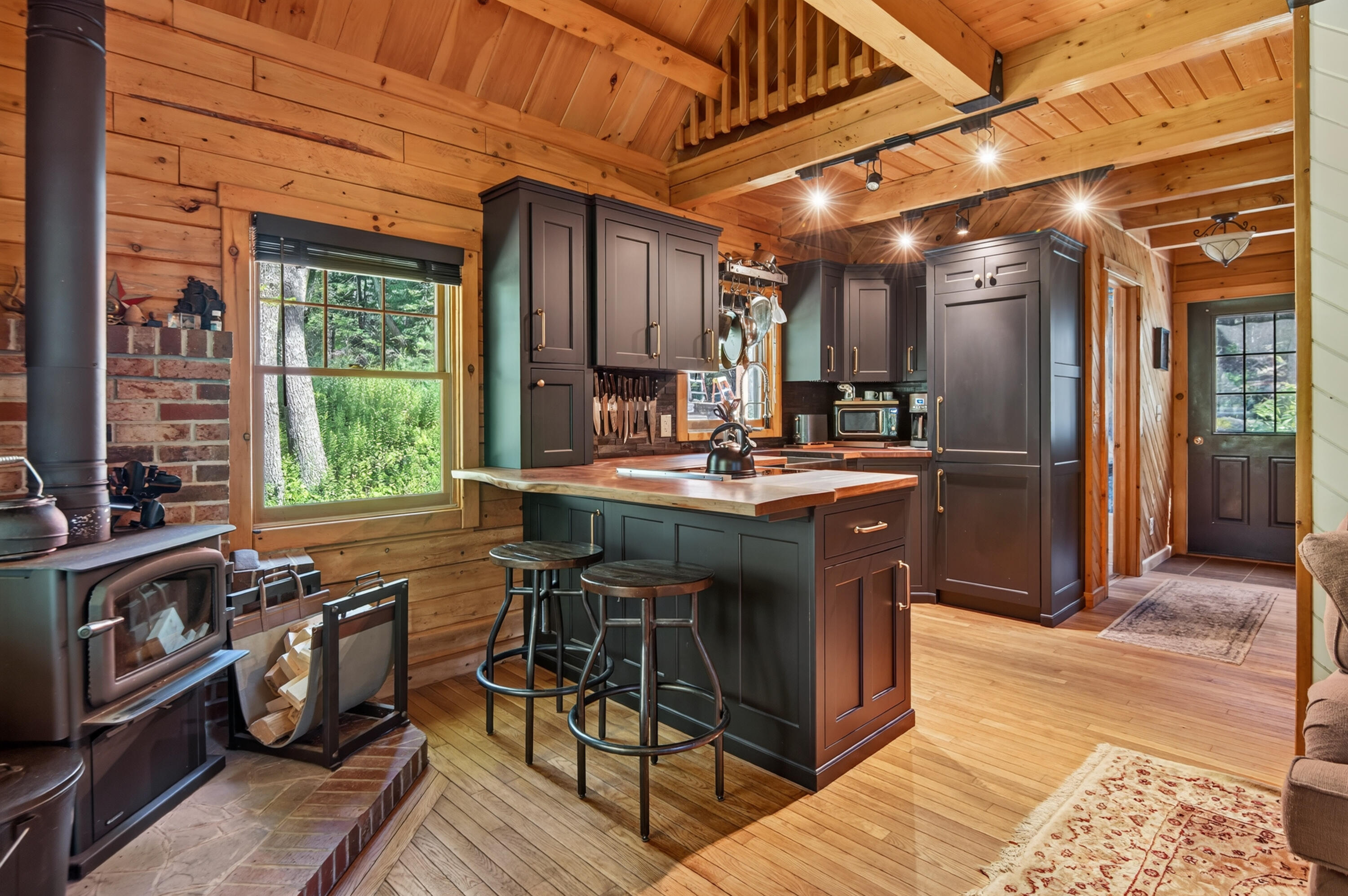 148 Small Point Road
