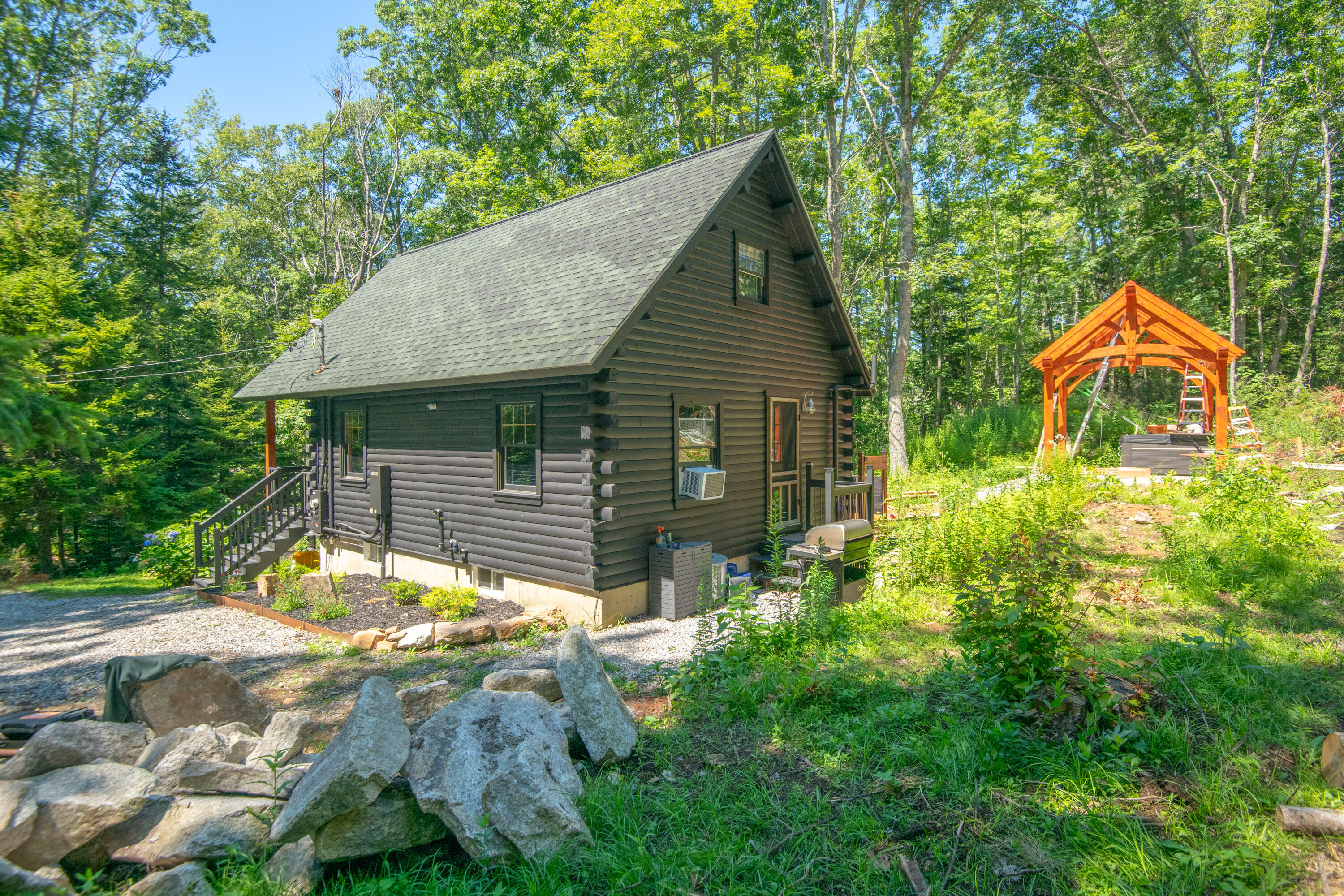 148 Small Point Road