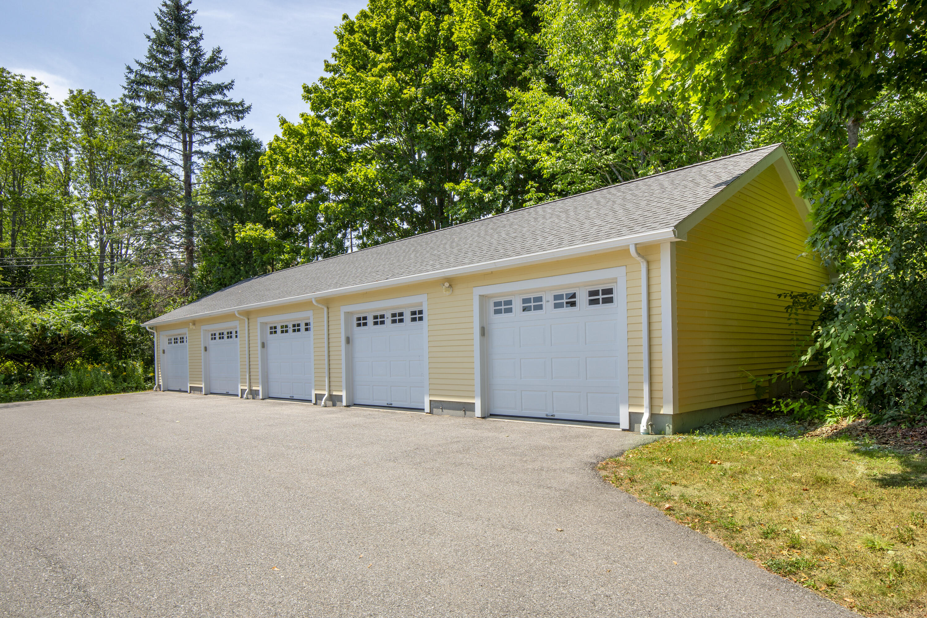 220 Camden Street 4