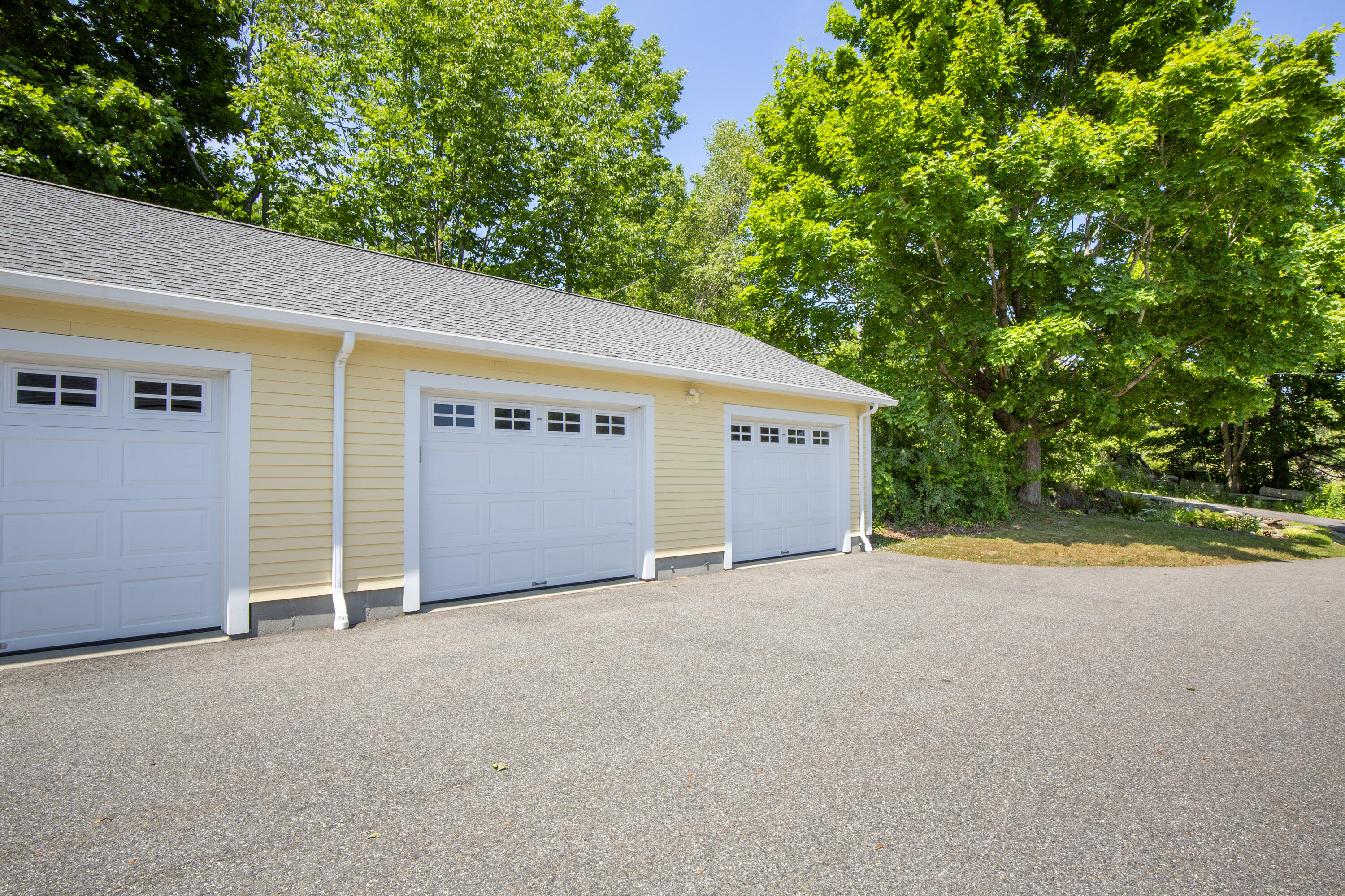 220 Camden Street 4