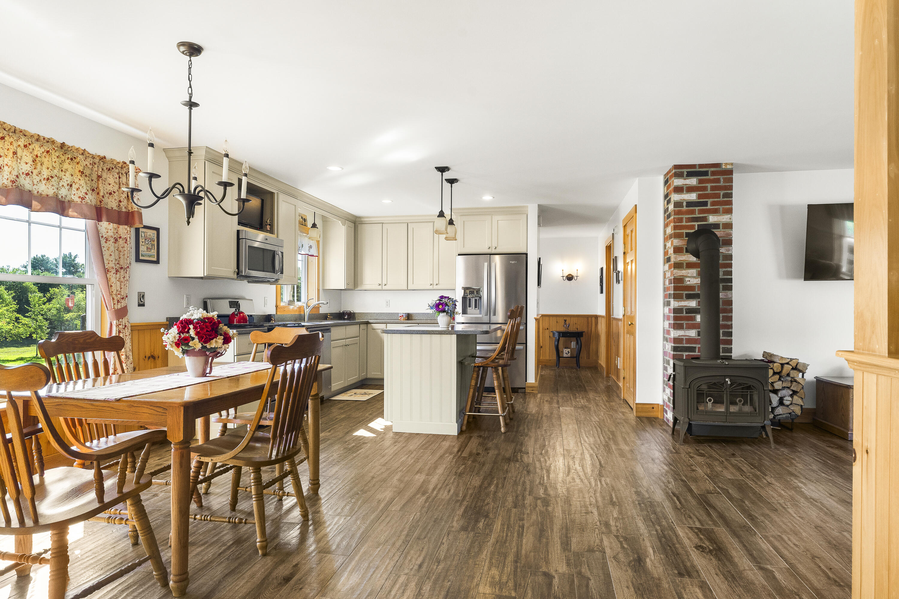 35 Outpost Road