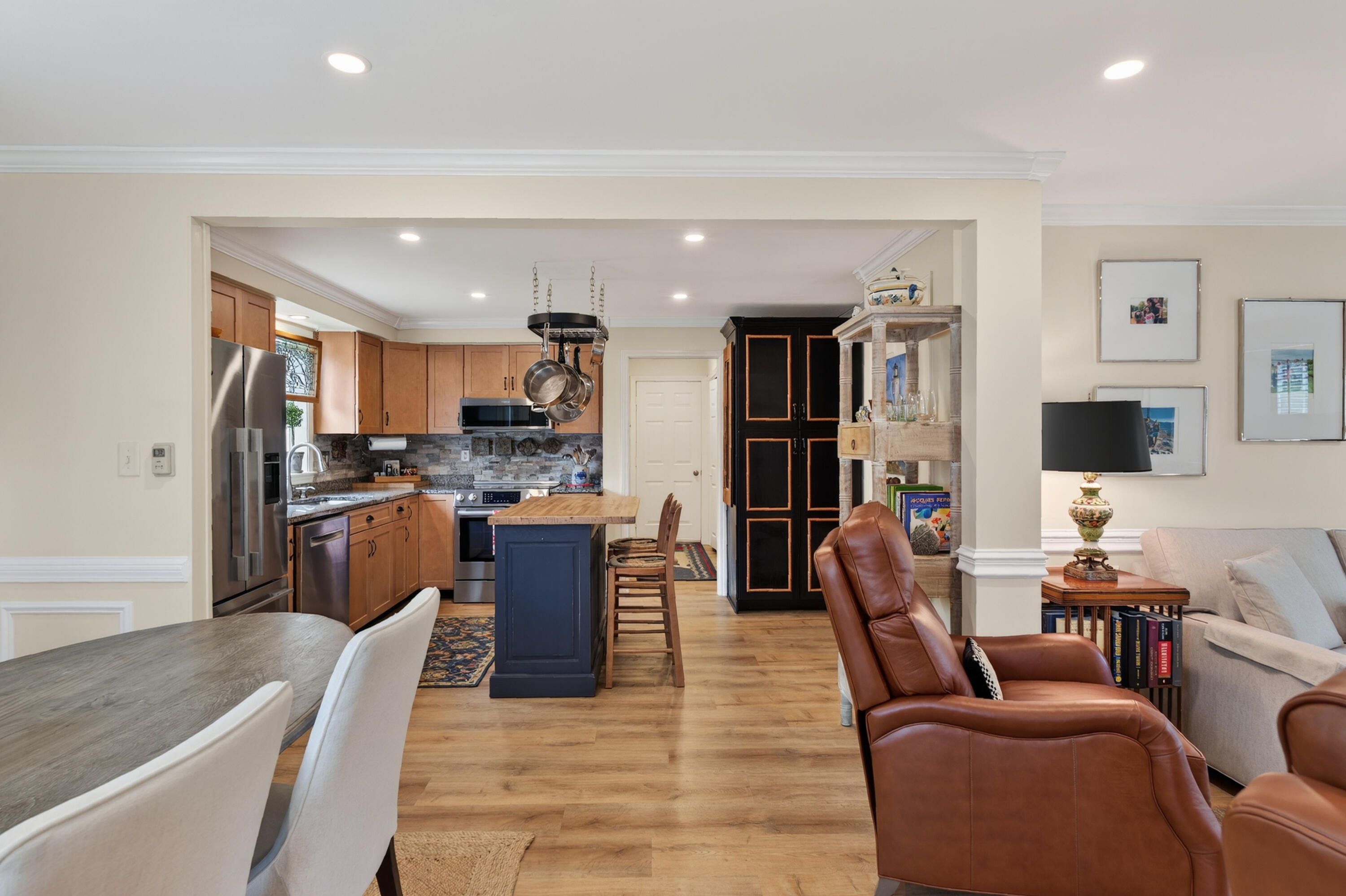 11 Greenbriar Way