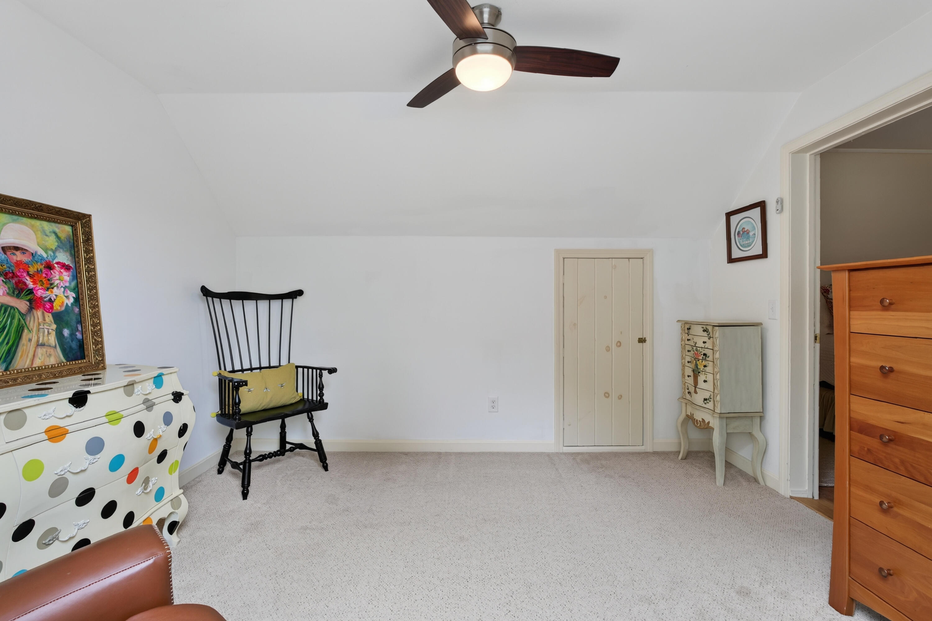 11 Greenbriar Way