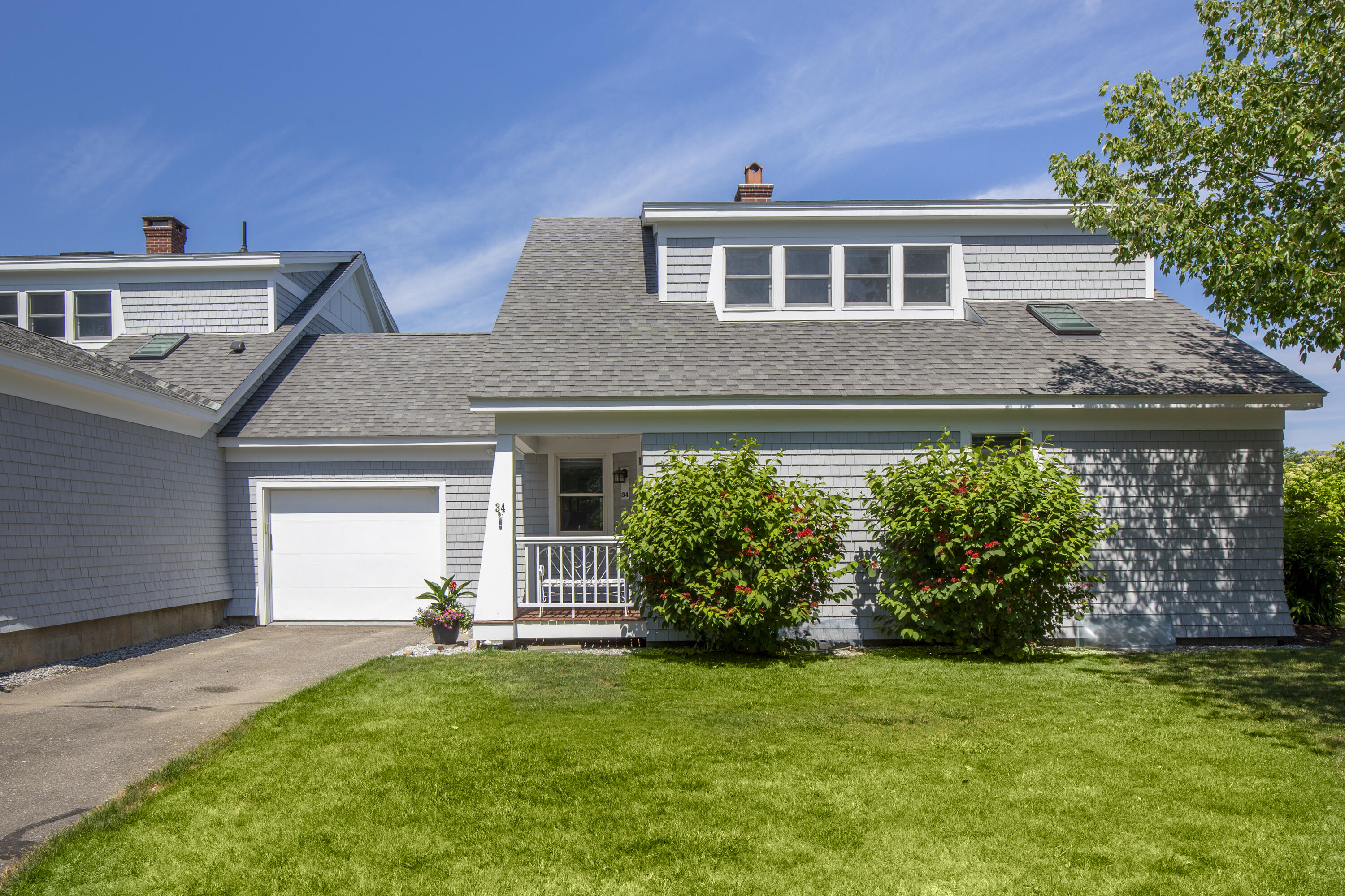 34 Village Way 34