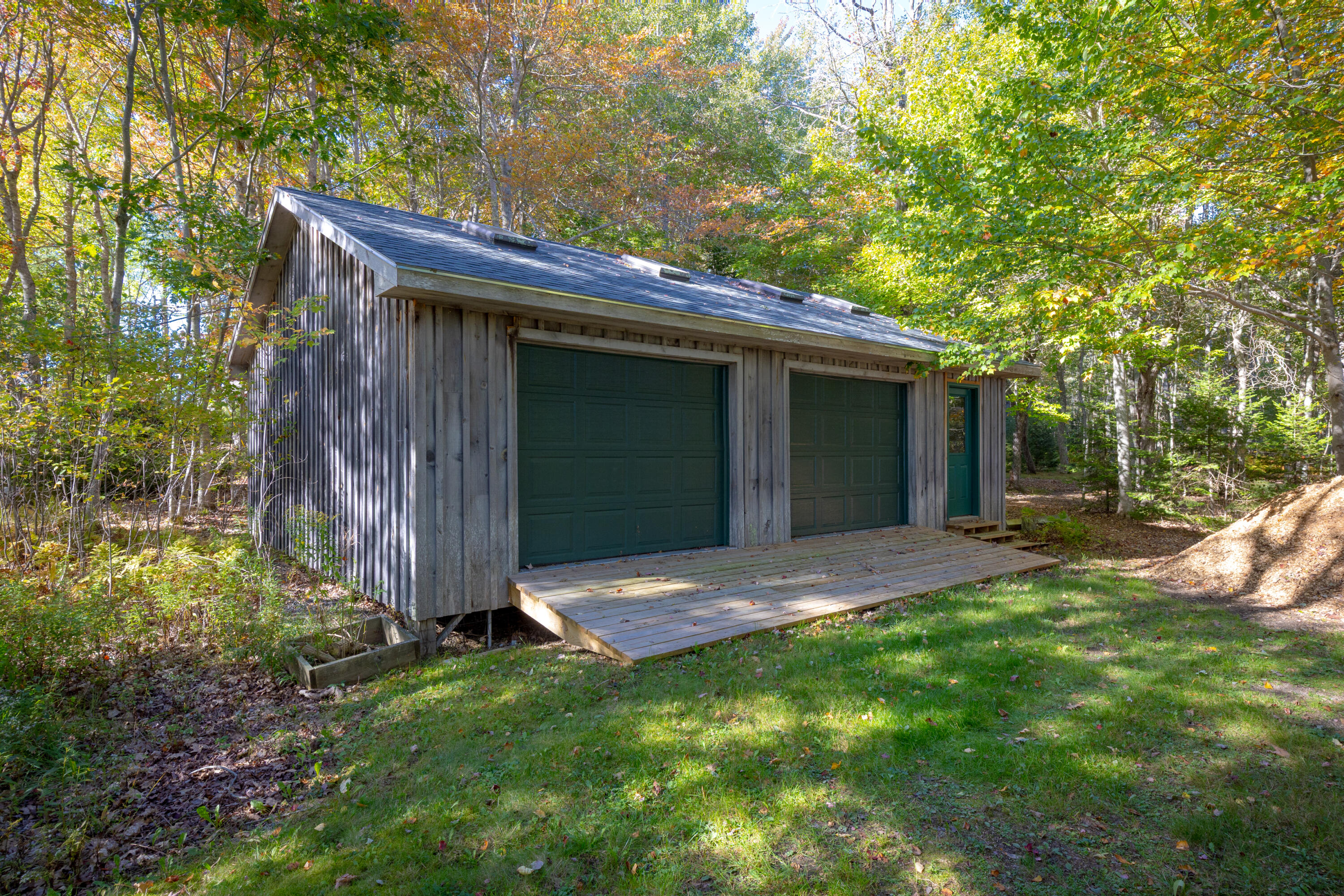 32 Lichen Lane