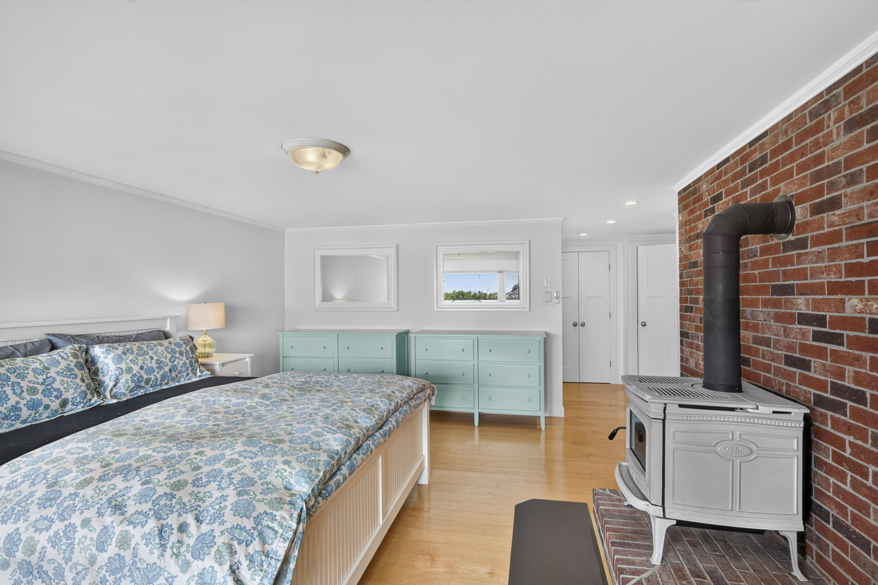 6 Ocean Way 6