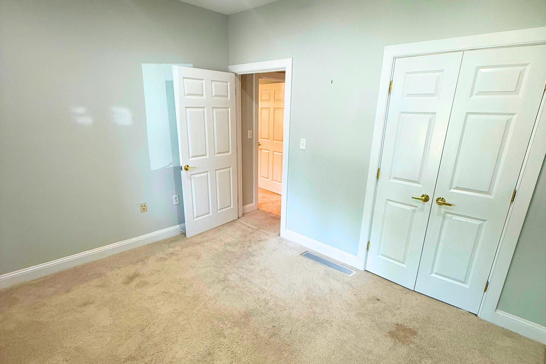 47 Springbrook Drive 1A