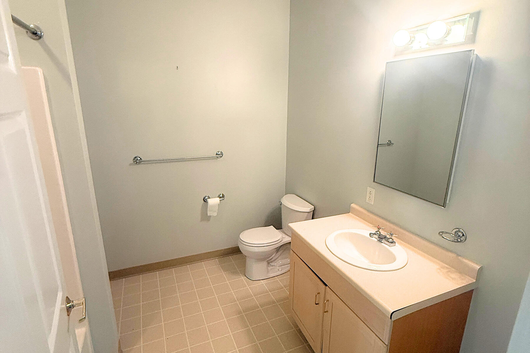 47 Springbrook Drive 1A