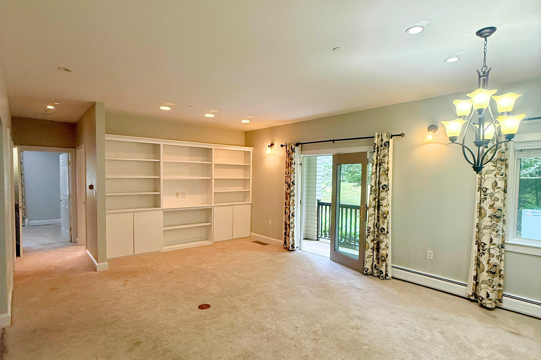 47 Springbrook Drive 1A