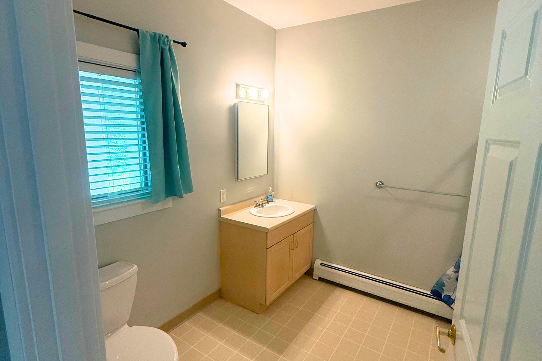 47 Springbrook Drive 1A
