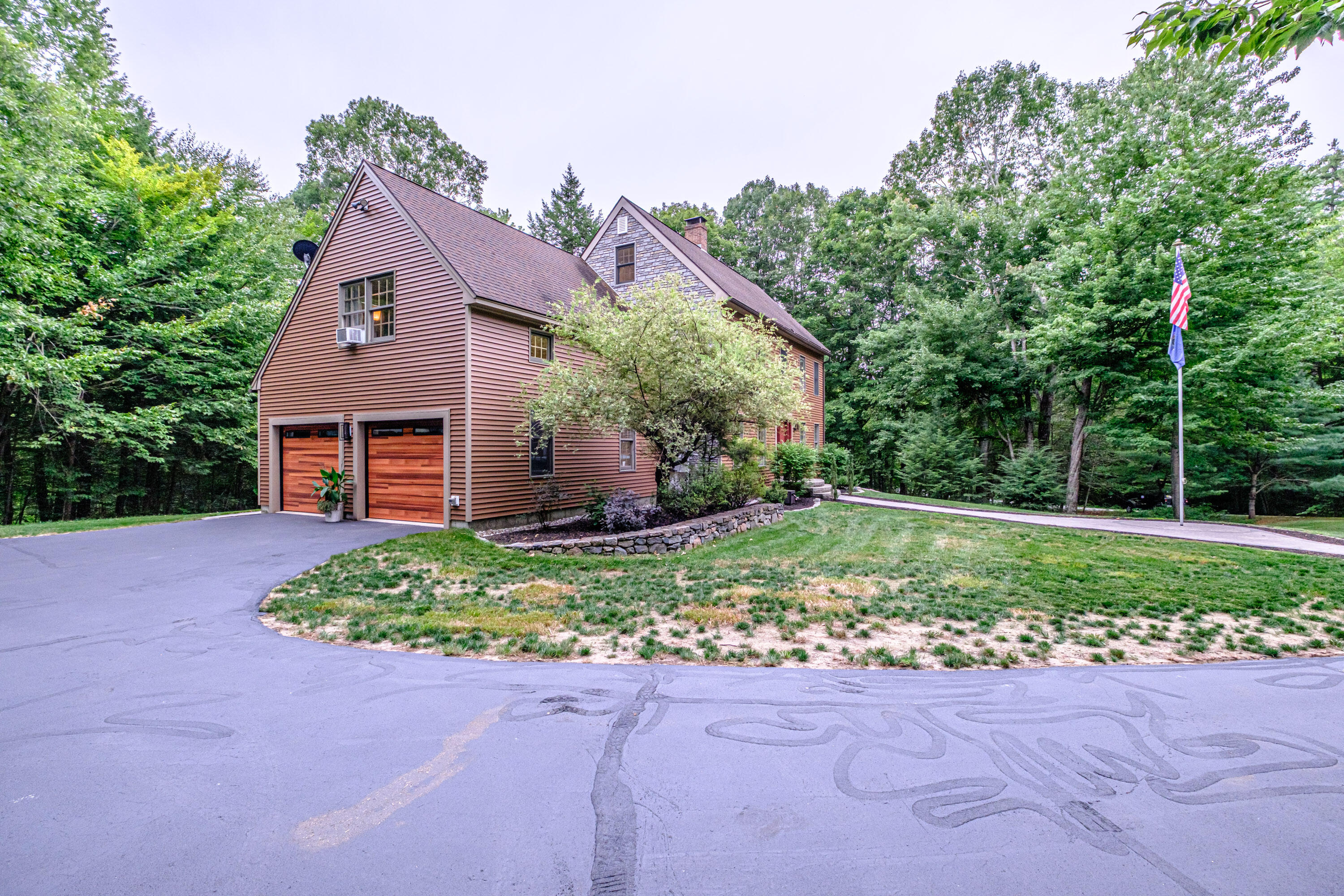 69 Woodland Shore Drive