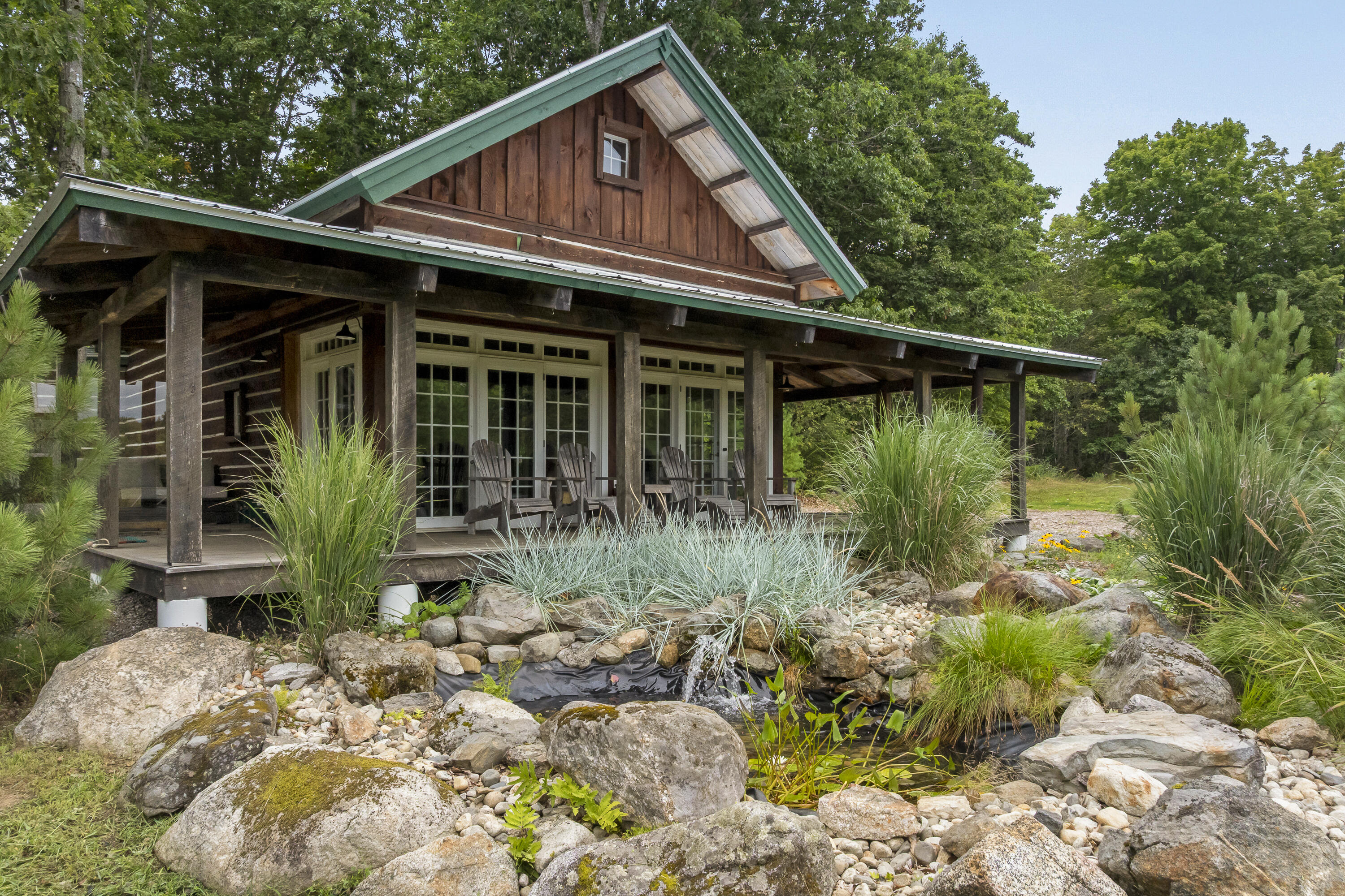 216 Robinson Road