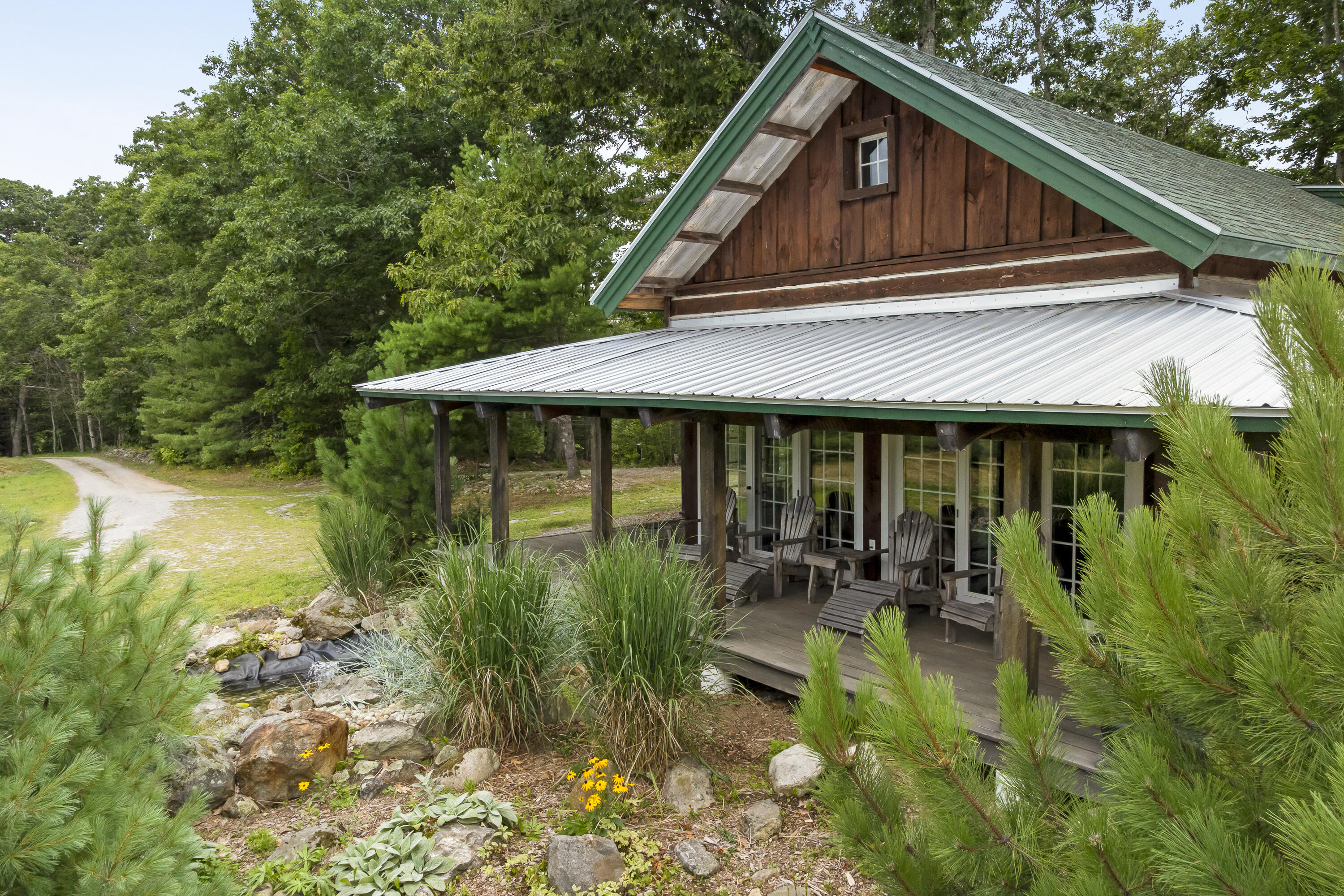 216 Robinson Road