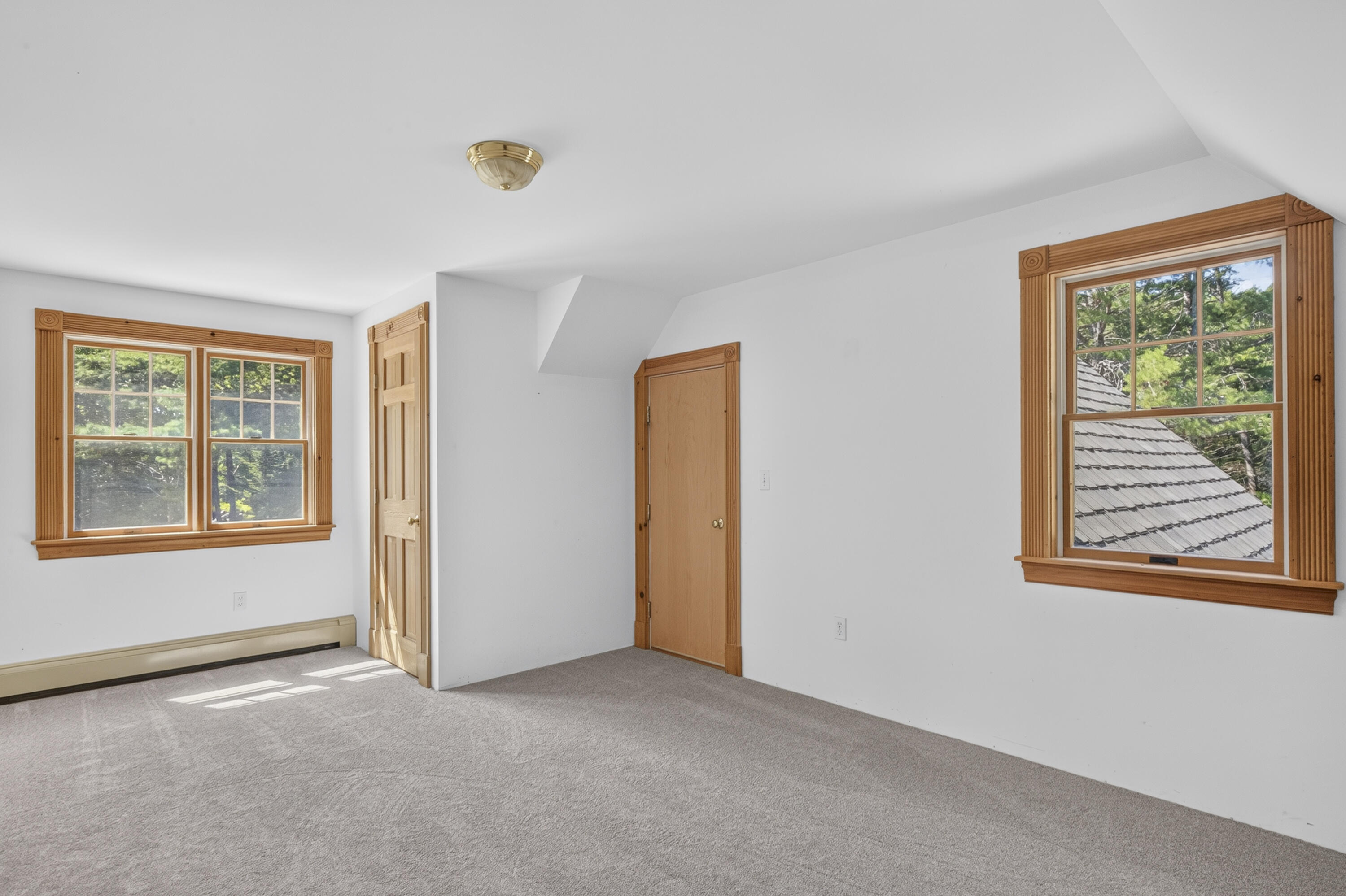 60 Harbour Hill Drive