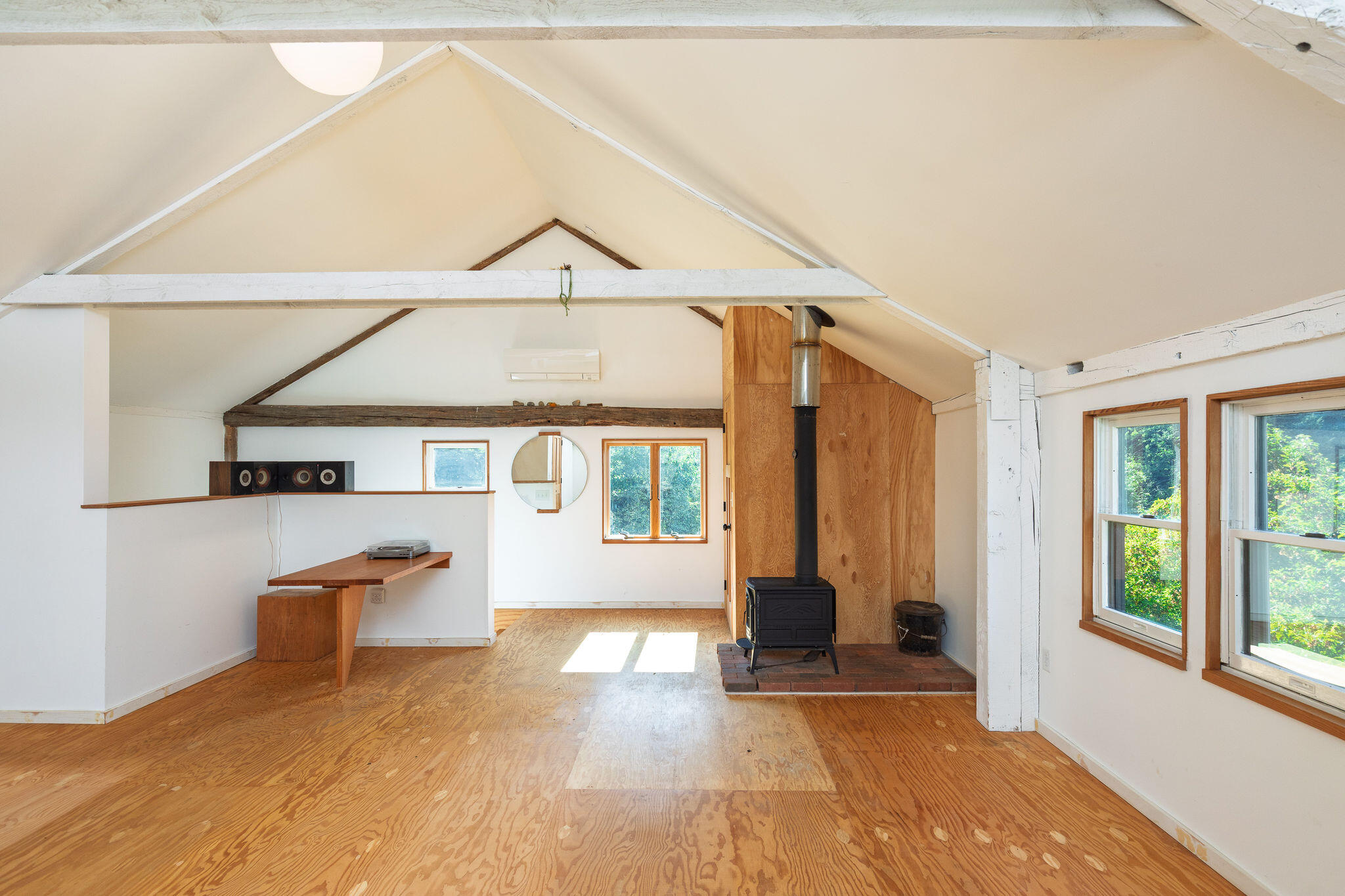 13 Lawrence Road