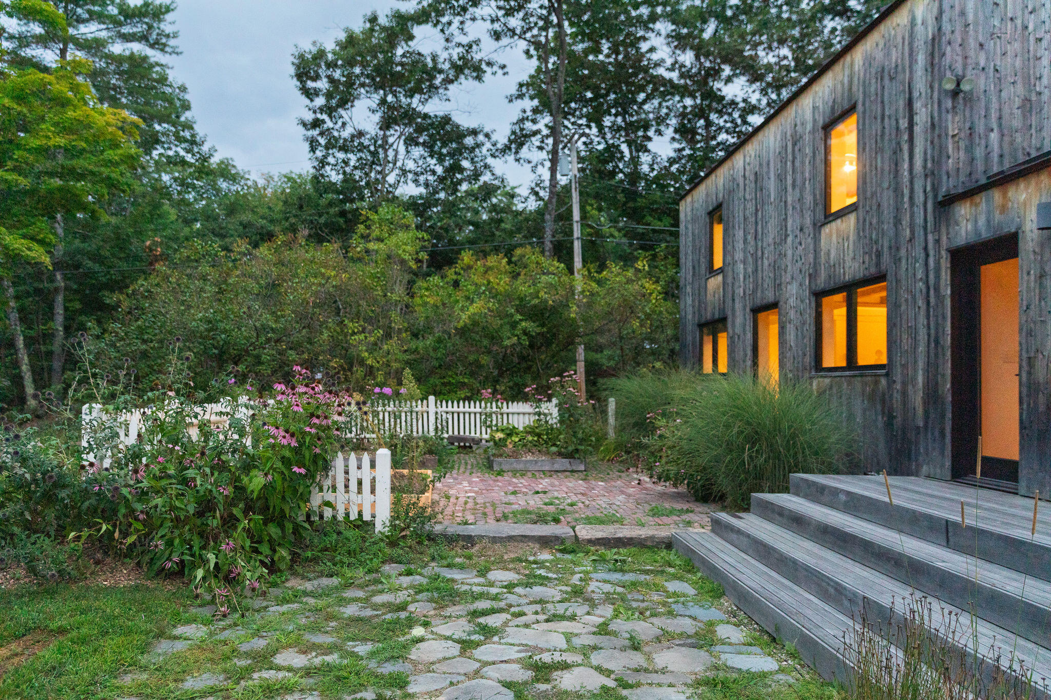 13 Lawrence Road