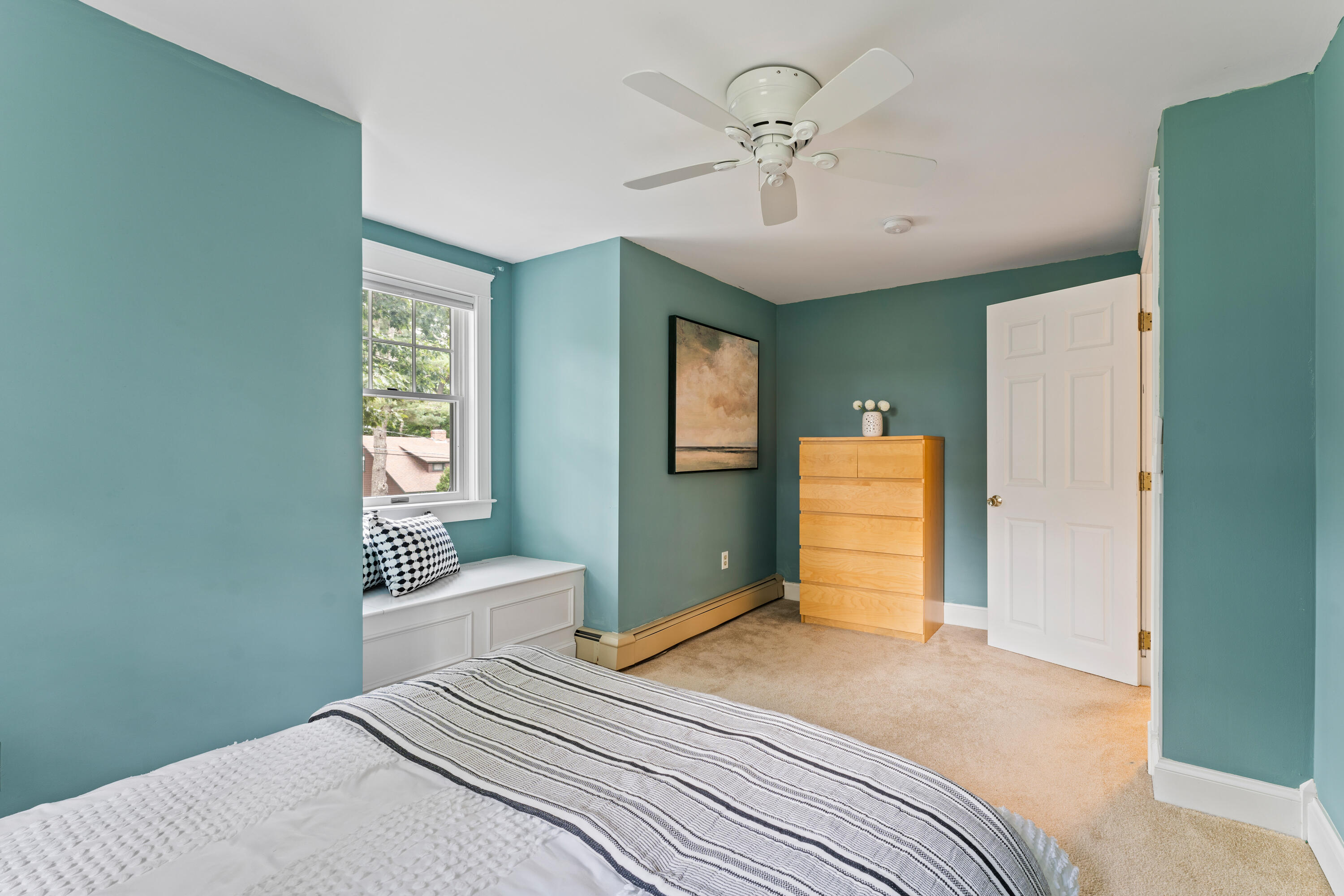 894 Princes Point Road