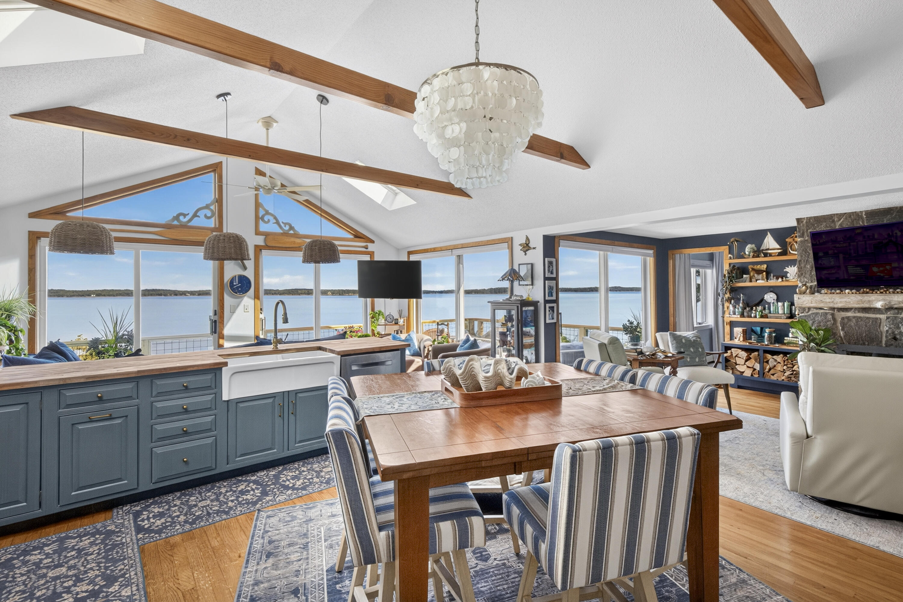220 Shore Road