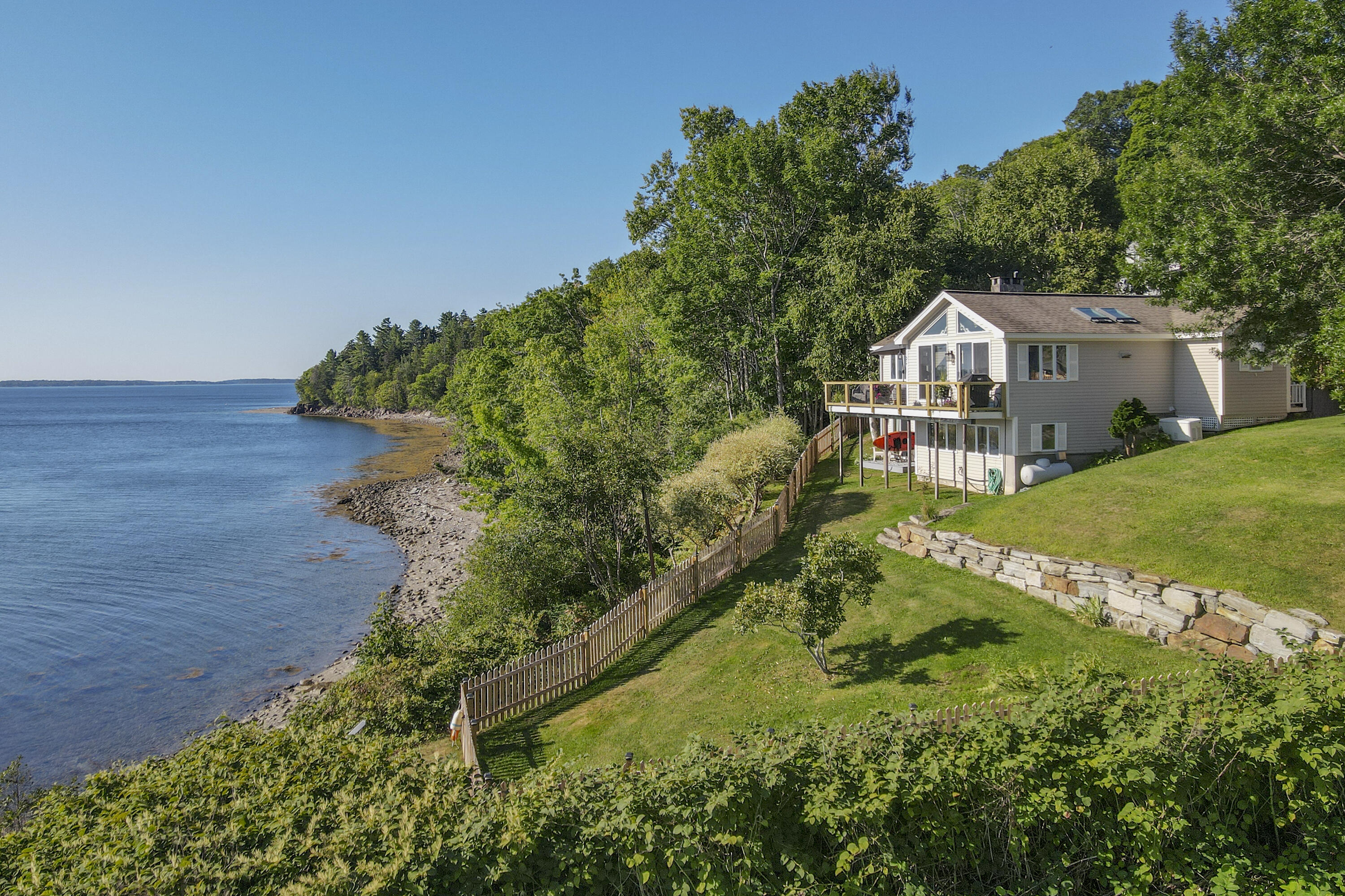 220 Shore Road