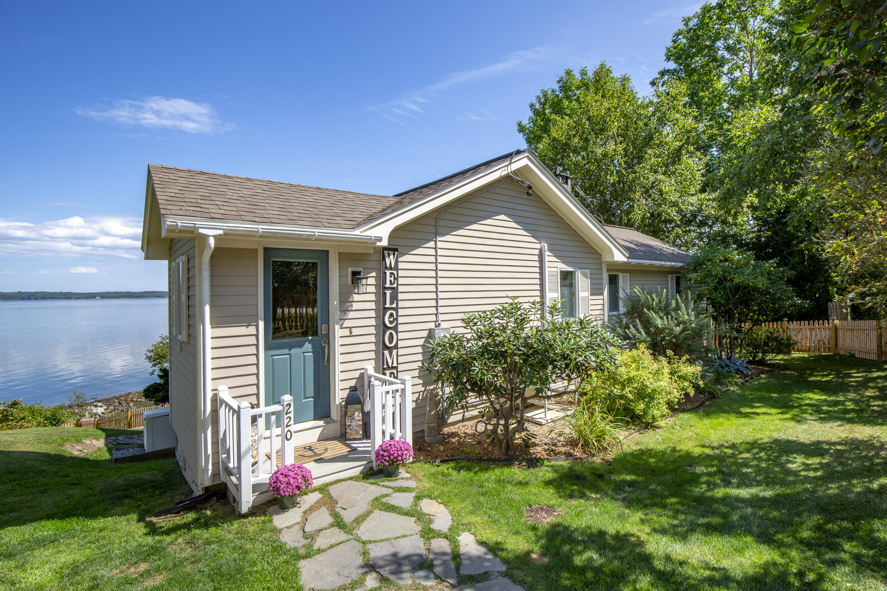 220 Shore Road